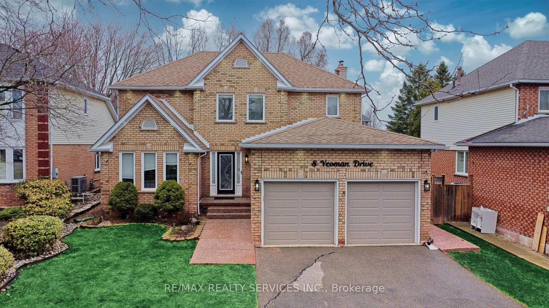 8 Yeoman Drive Brantford Ontario Canada Sale residential Rich Copley RE/MAX Realty Services Inc., Brokerage*