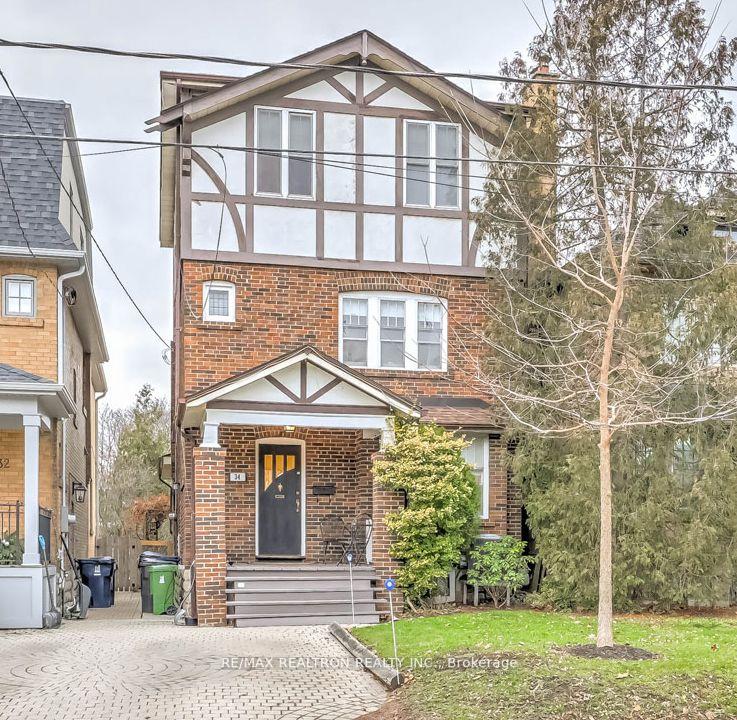 34 Haddon Street Toronto Ontario Canada Rent residential Carol Teichman RE/MAX Realtron Realty Inc, Brokerage 