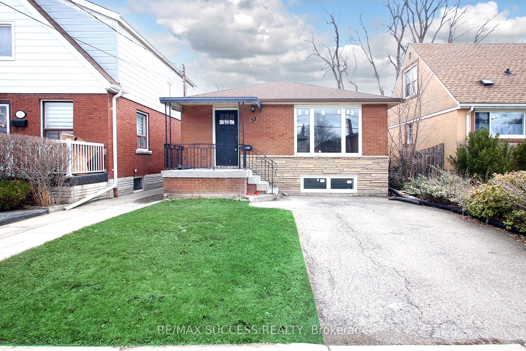 33 Shadyside Avenue Hamilton Ontario Canada Sale residential Sunil Angrish RE/MAX Success Realty, Brokerage*