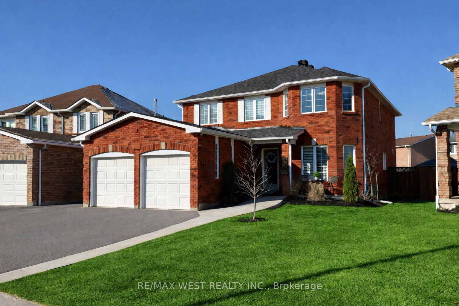 12 Berrydown Drive Caledon Ontario Canada Sale residential Vince Nestico RE/MAX West Realty Inc., Brokerage *