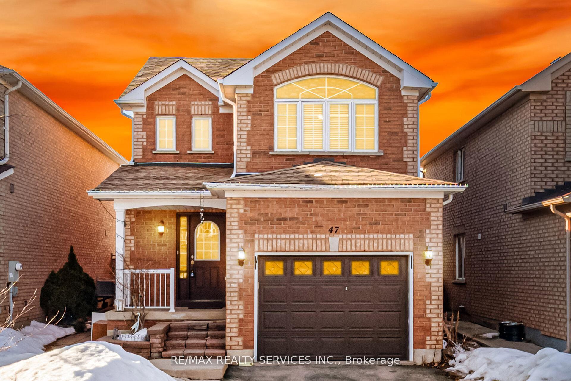 47 Twin Pines Crescent Brampton Ontario Canada Sale residential Marlene De Sousa RE/MAX Realty Services Inc., Brokerage*