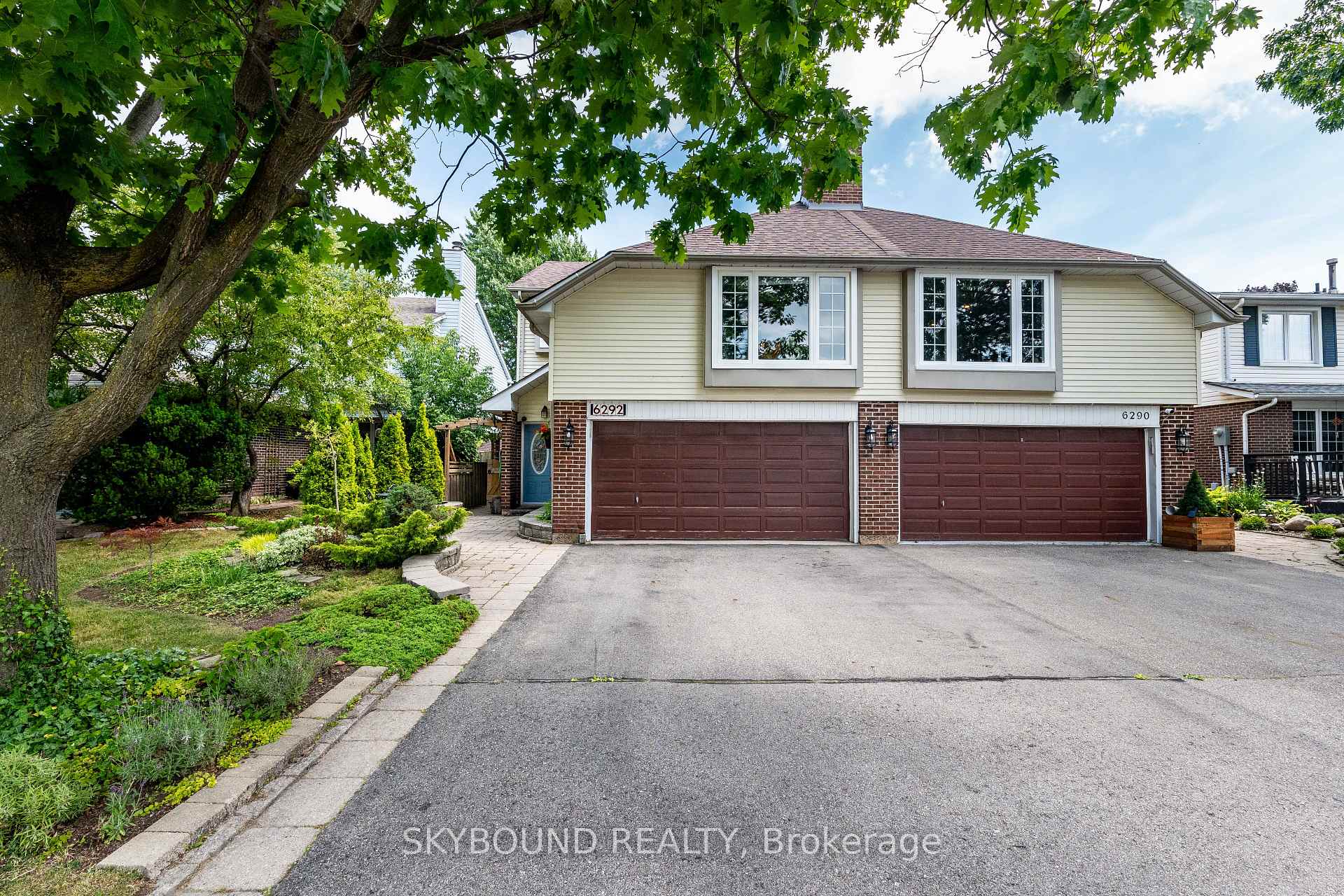 6292 Starfield Crescent Mississauga Ontario Canada Sale residential Navien Goel Skybound Realty, Brokerage