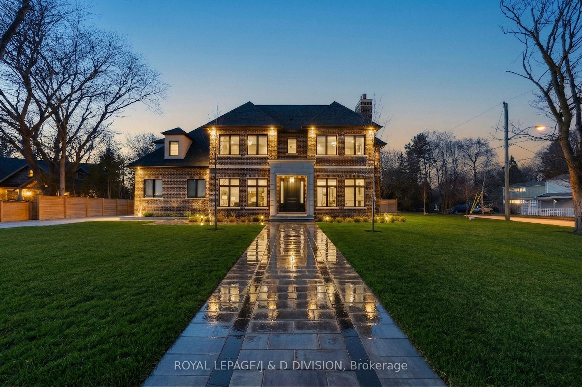 4 Pine Ridge Drive Toronto Ontario Canada Sale residential Cyrus Lin HomeLife New World Realty Inc., Brokerage*