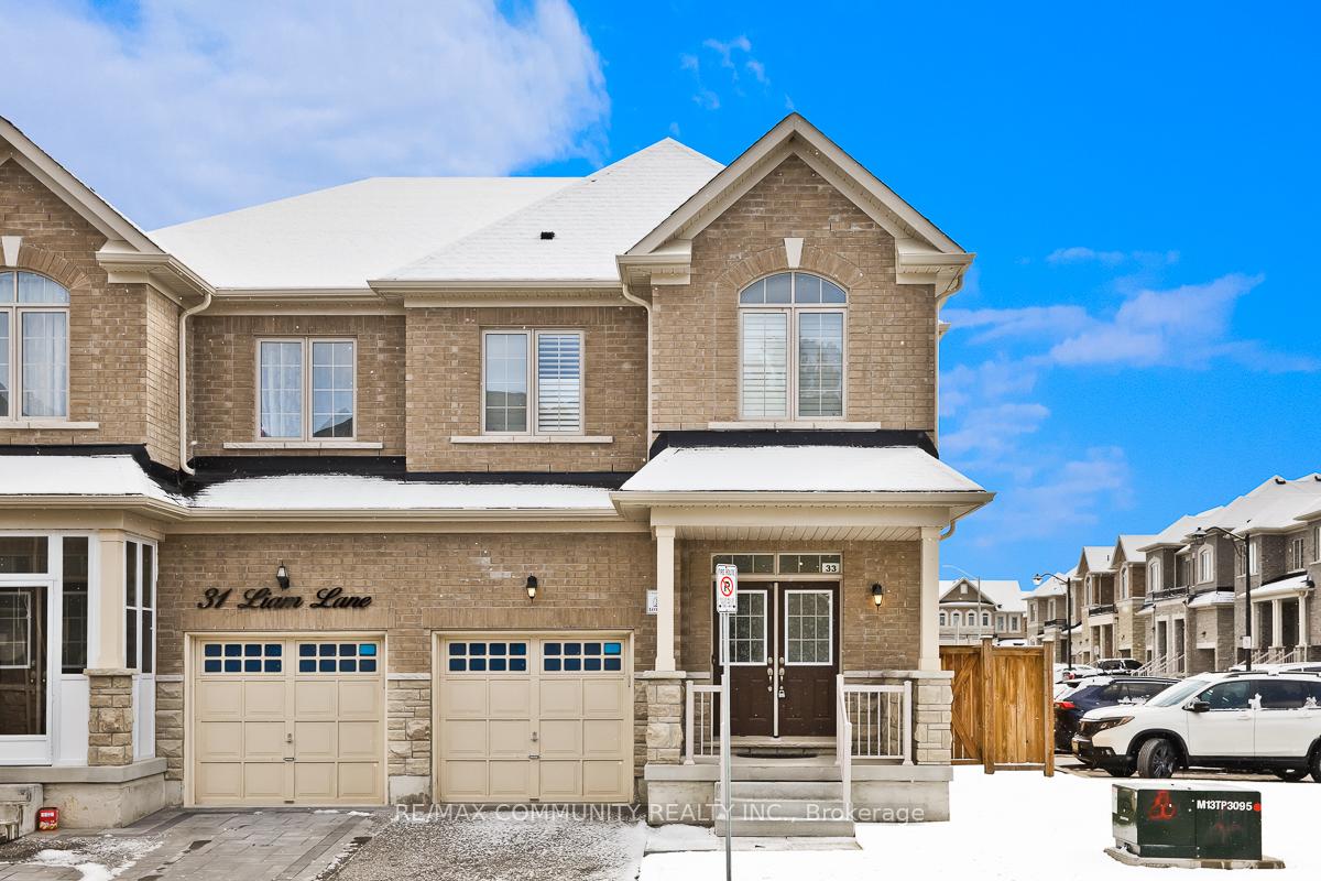 33 Liam Lane Markham Ontario Canada Sale residential Tharsh Kailayapillai RE/MAX COMMUNITY REALTY INC., Brokerage*