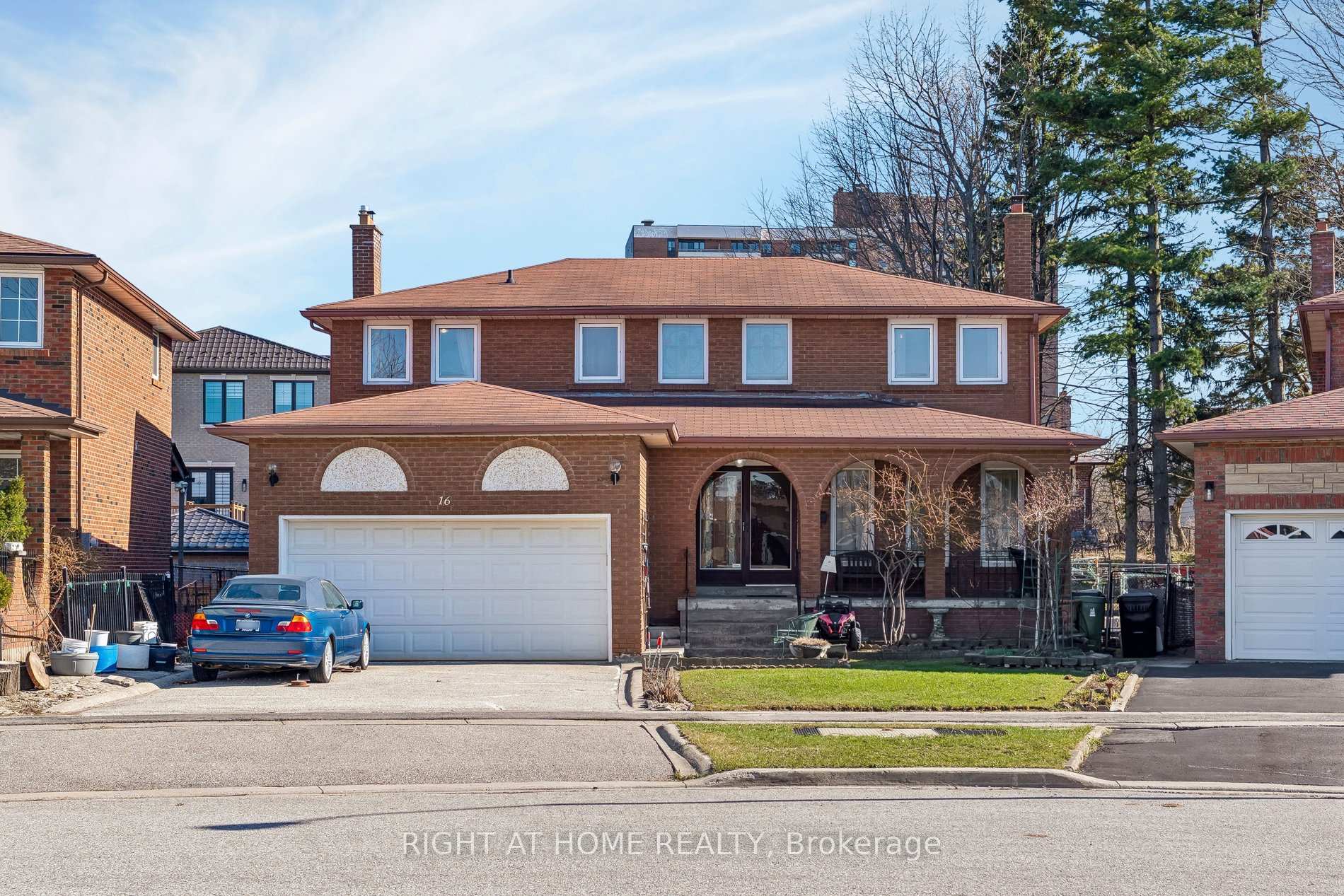 16 Ascolda Boulevard Toronto Ontario Canada Sale residential Kenneth Arseneault Right at Home Realty, Brokerage*