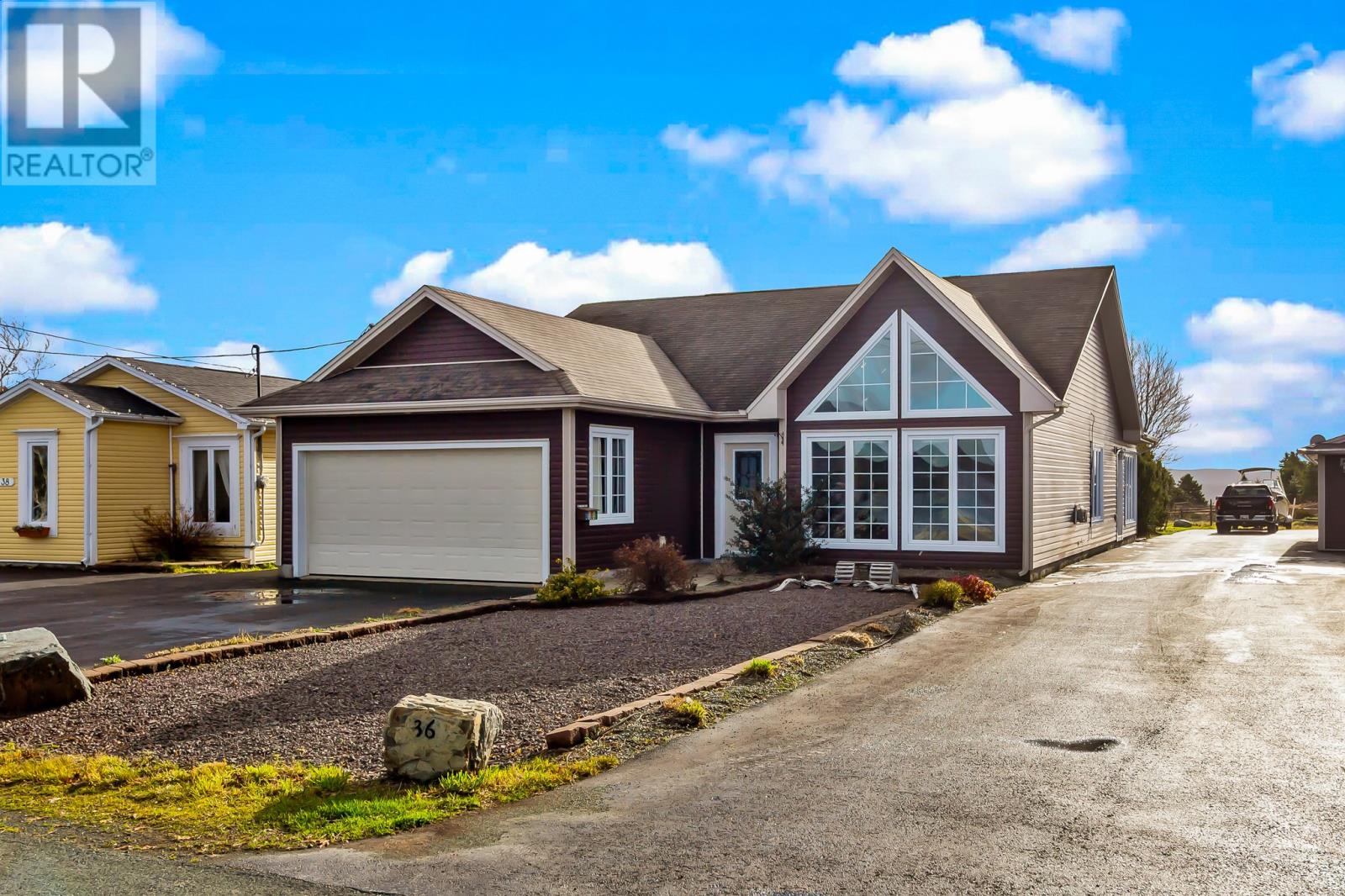 36 Fourth Pond Goulds Newfoundland And Labrador Canada Sale residential Michelle Mitchum HomeLife Experts Realty Inc. *