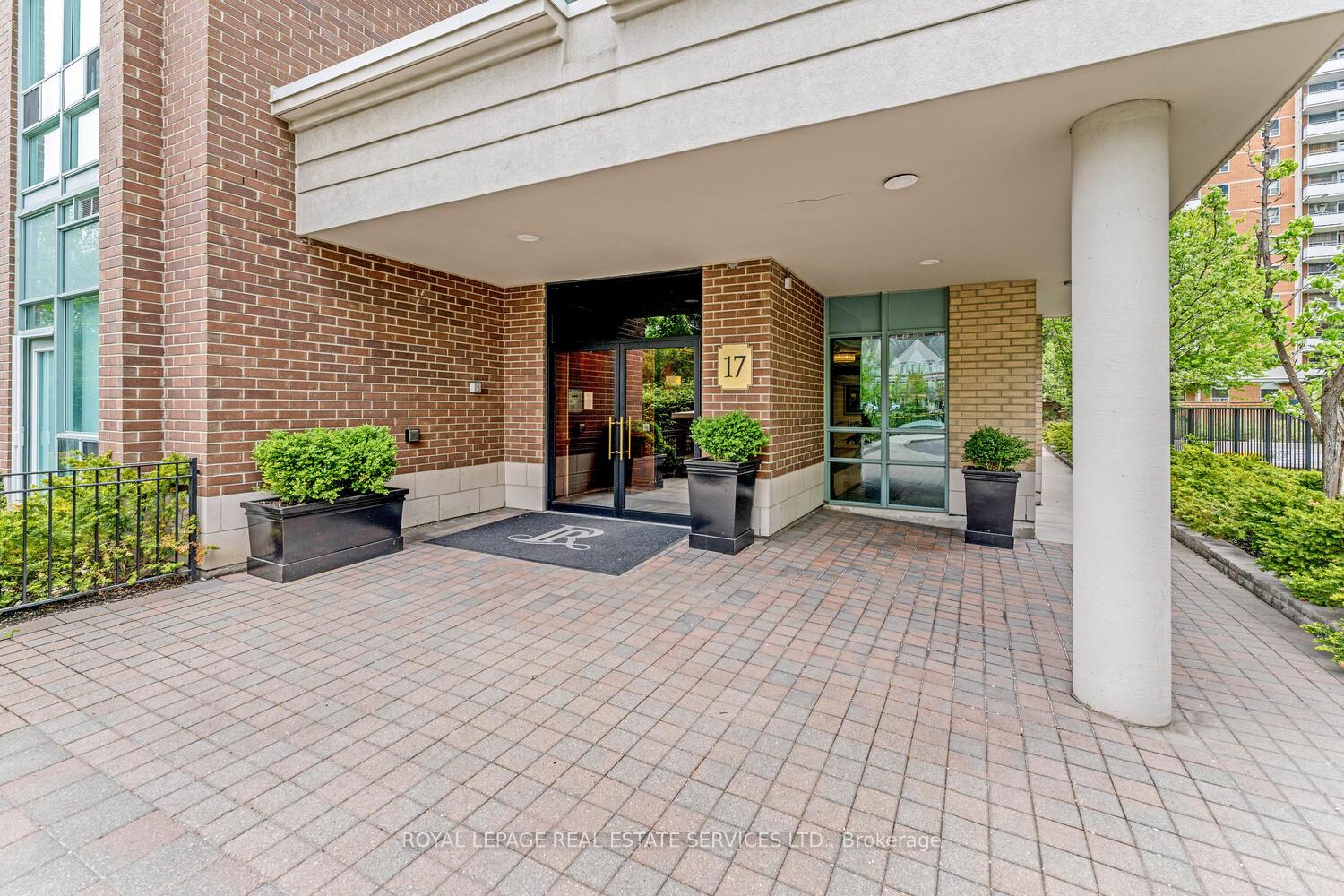 311 - 17 Michael Power Place Toronto Ontario Canada Sale residential APRIL  ESTEVES ROYAL LEPAGE REAL ESTATE SERVICES LTD. Brokerage*