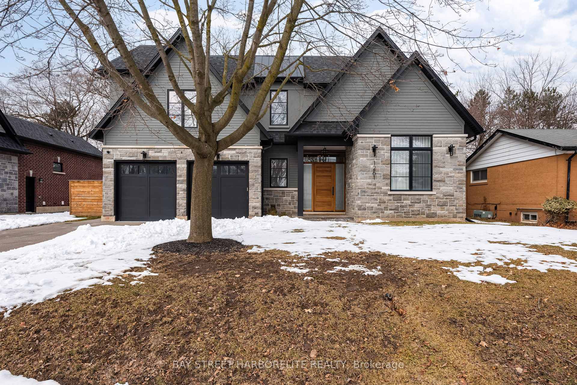 1261 Pinegrove Road Oakville Ontario Canada Sale residential Jeffrey Vella Sutton Group-Summit Realty Inc., Brokerage*