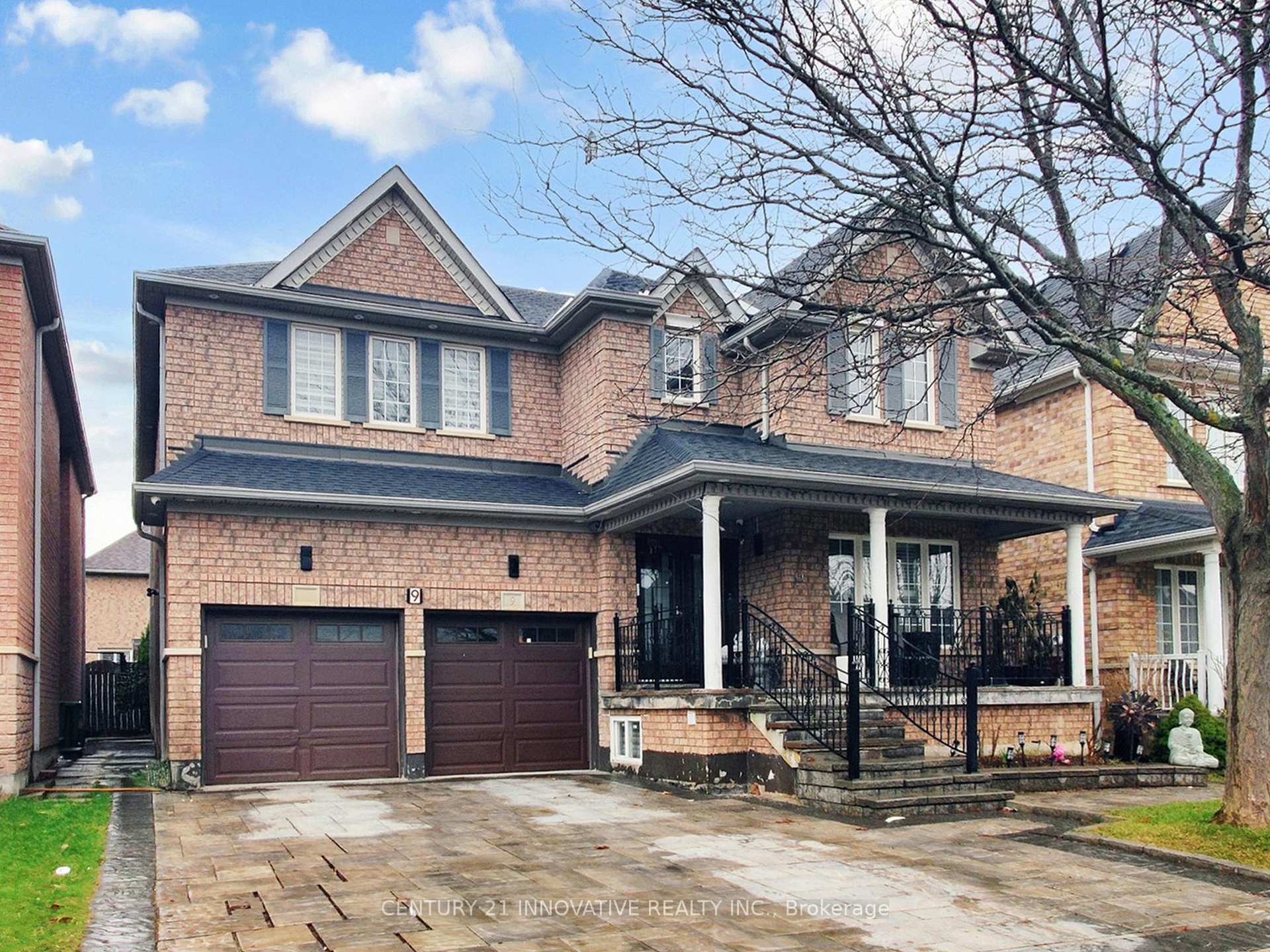 9 Heatherdale Drive Brampton Ontario Canada Sale residential Sam Mukherjee Century 21 Innovative Realty Inc., Brokerage *