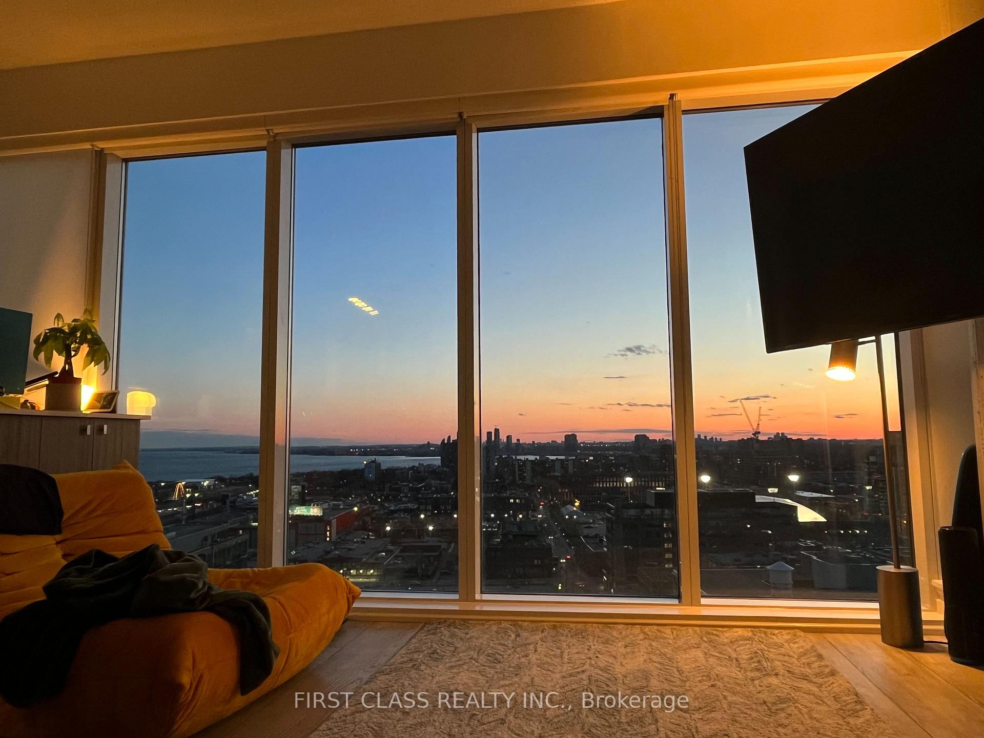 2111 - 150 East Liberty Street Toronto Ontario Canada Rent residential Ronald Huang FIRST CLASS REALTY INC. Brokerage* 