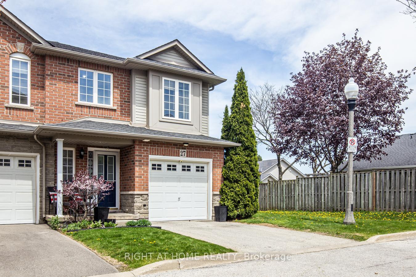 27 - 7 Southside Place Hamilton Ontario Canada Sale residential Ahmed Amin Hamed Aly Right at Home Realty, Brokerage*