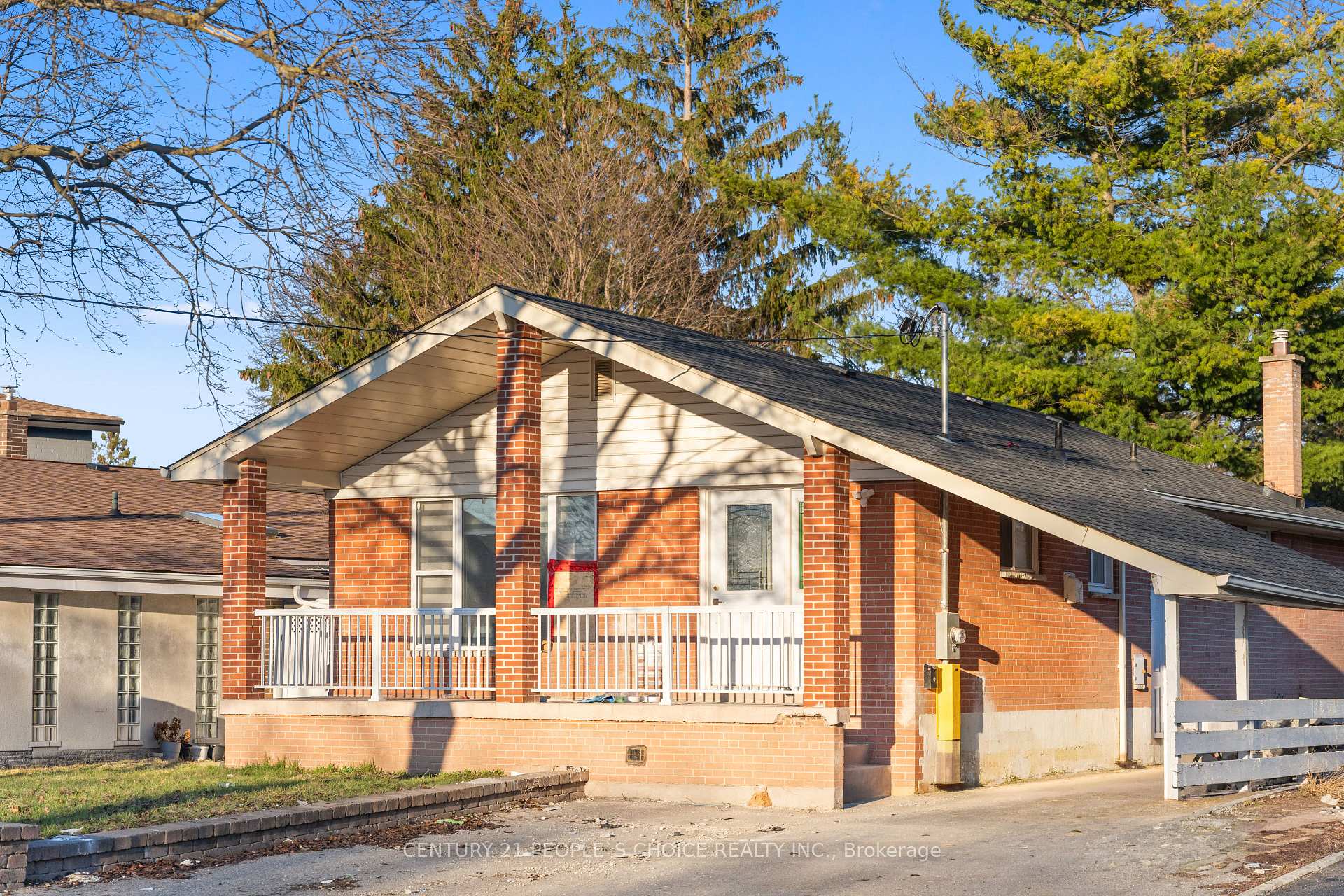 111 Verobeach Boulevard Toronto Ontario Canada Rent residential Sanjay Bhalla Century 21 Peoples Choice Realty Inc., Brokerage *