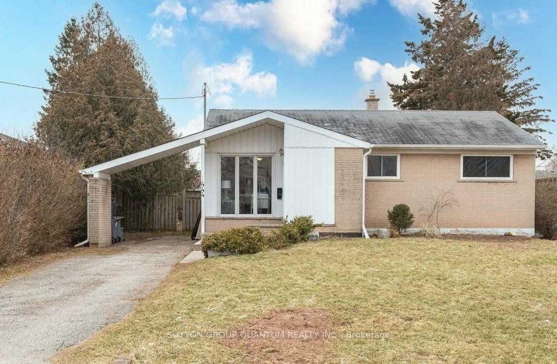 444 Seabourne Drive Oakville Ontario Canada Rent residential Maria and Stephen Swannell SUTTON GROUP QUANTUM REALTY INC., BROKERAGE*