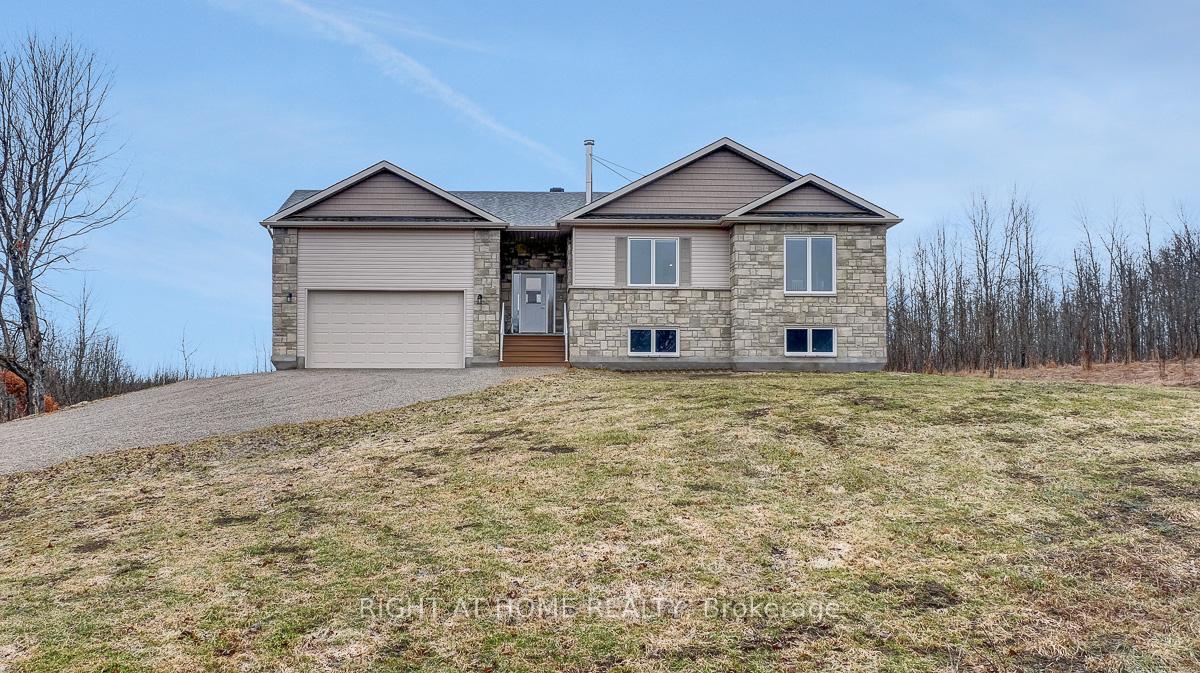 268 Boyds Road Lanark Highlands Ontario Canada Sale residential Xidong Fu Right at Home Realty, Brokerage*