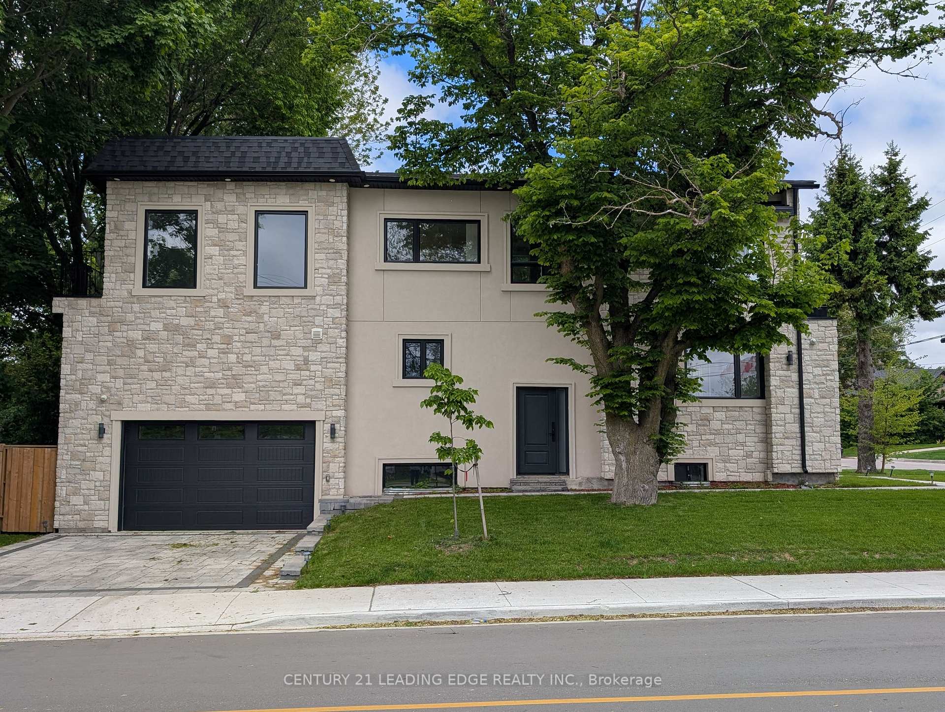 50 Dorset Road Toronto Ontario Canada Sale residential Stephen Crouch Royal LePage Signature Realty, Brokerage