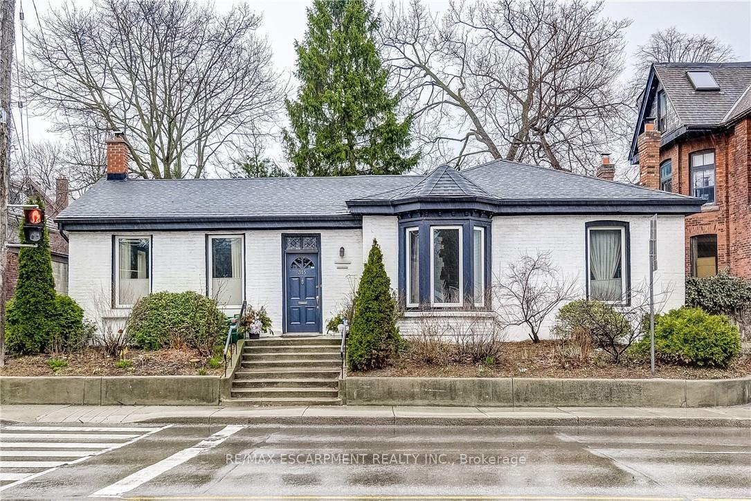 315 Aberdeen Street Hamilton Ontario Canada Sale residential SHANNON MCCOUBREY RE/MAX Escarpment Realty Inc., Brokerage