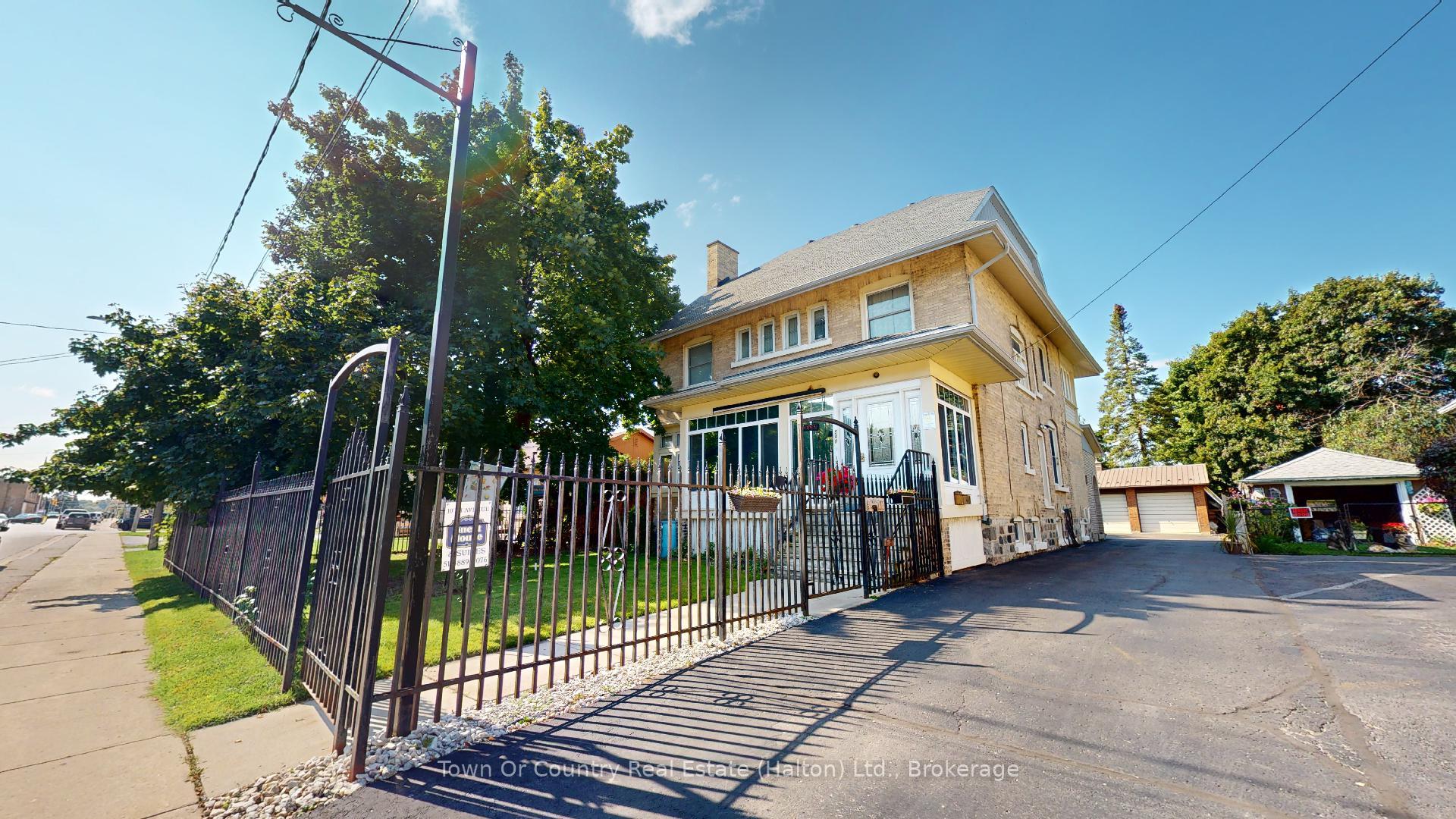 540 10th Avenue Hanover Ontario Canada Sale residential   TOWN OR COUNTRY REAL ESTATE (HALTON) LTD. Brokerage*