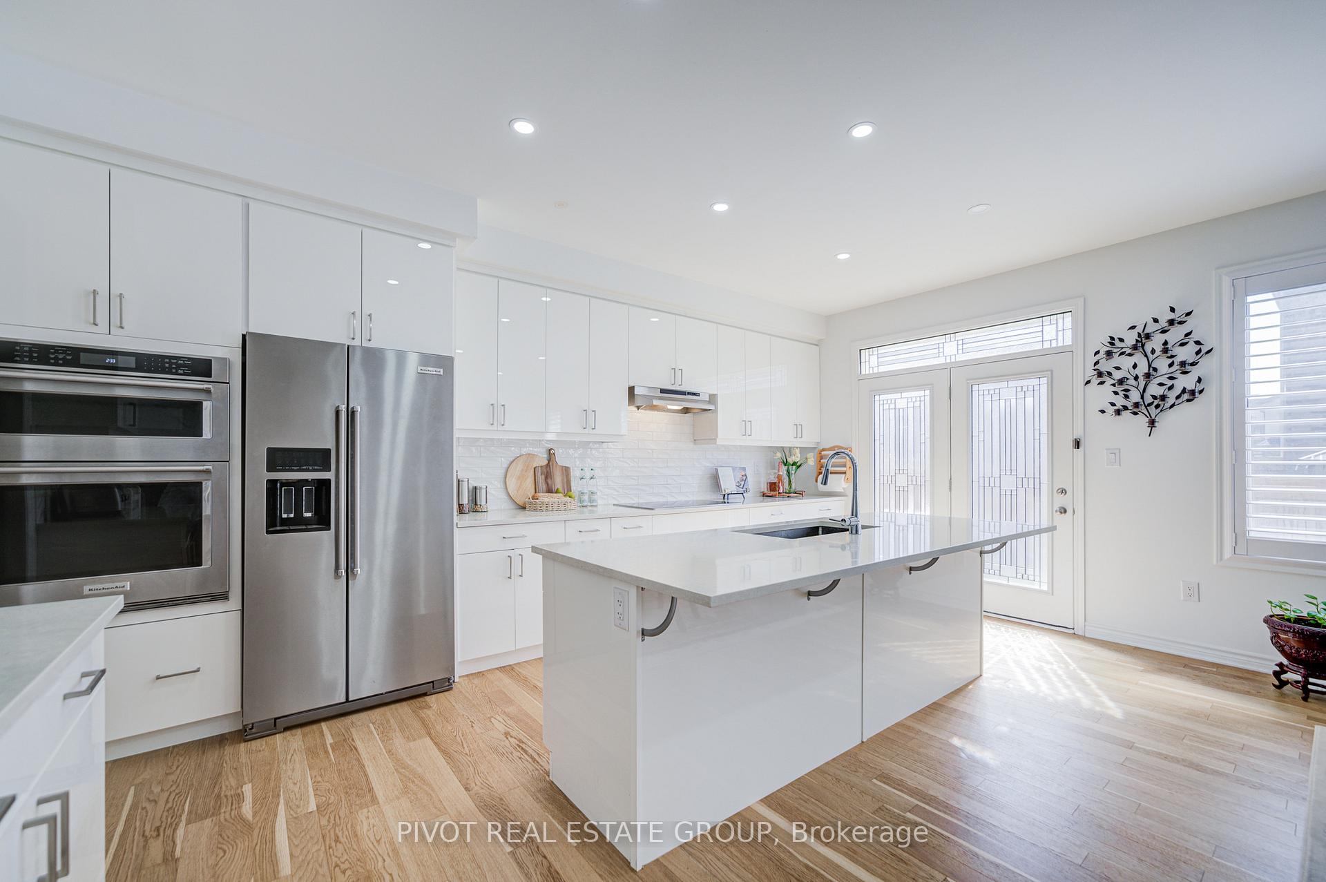 1226 Muskoka Heights Milton Ontario Canada Sale residential ARNAV KAUSHAL ACCSELL REALTY INC. Brokerage*