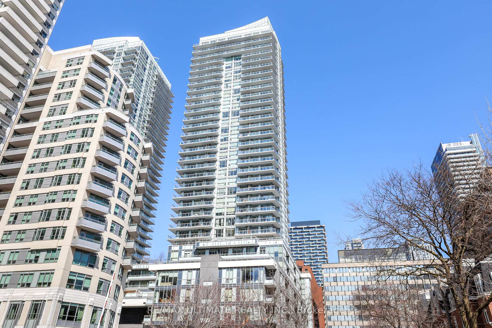 1812 - 98 Lillian Street Toronto Ontario Canada Sale residential Welcome To Realtor Doctor RE/MAX Ultimate Realty Inc., Brokerage *
