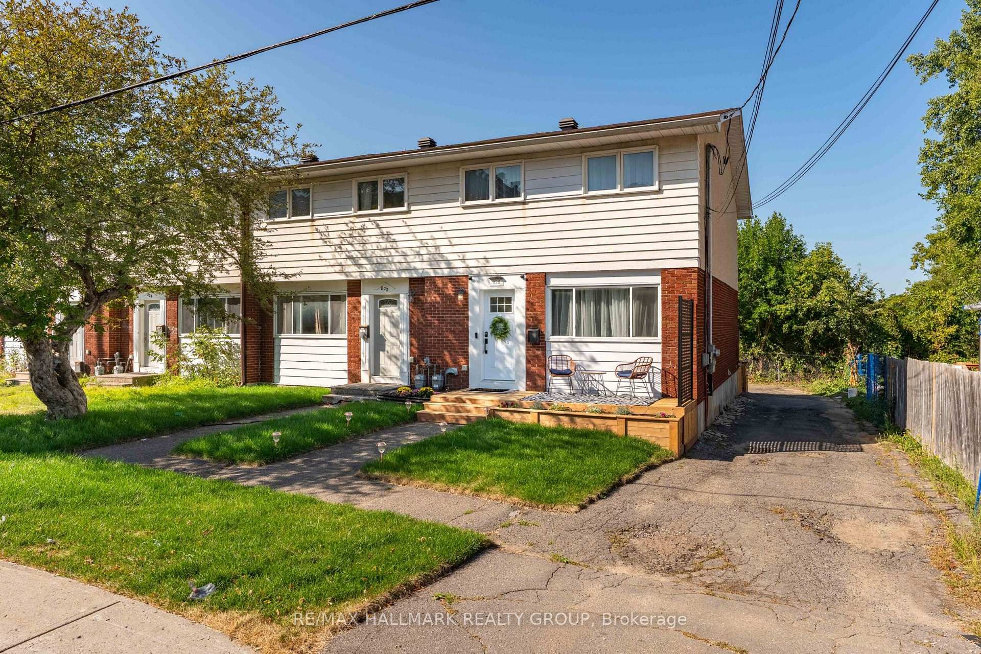 820 Grenon Avenue Ottawa Ontario Canada Rent residential   Colleen Lyle Real Estate Team