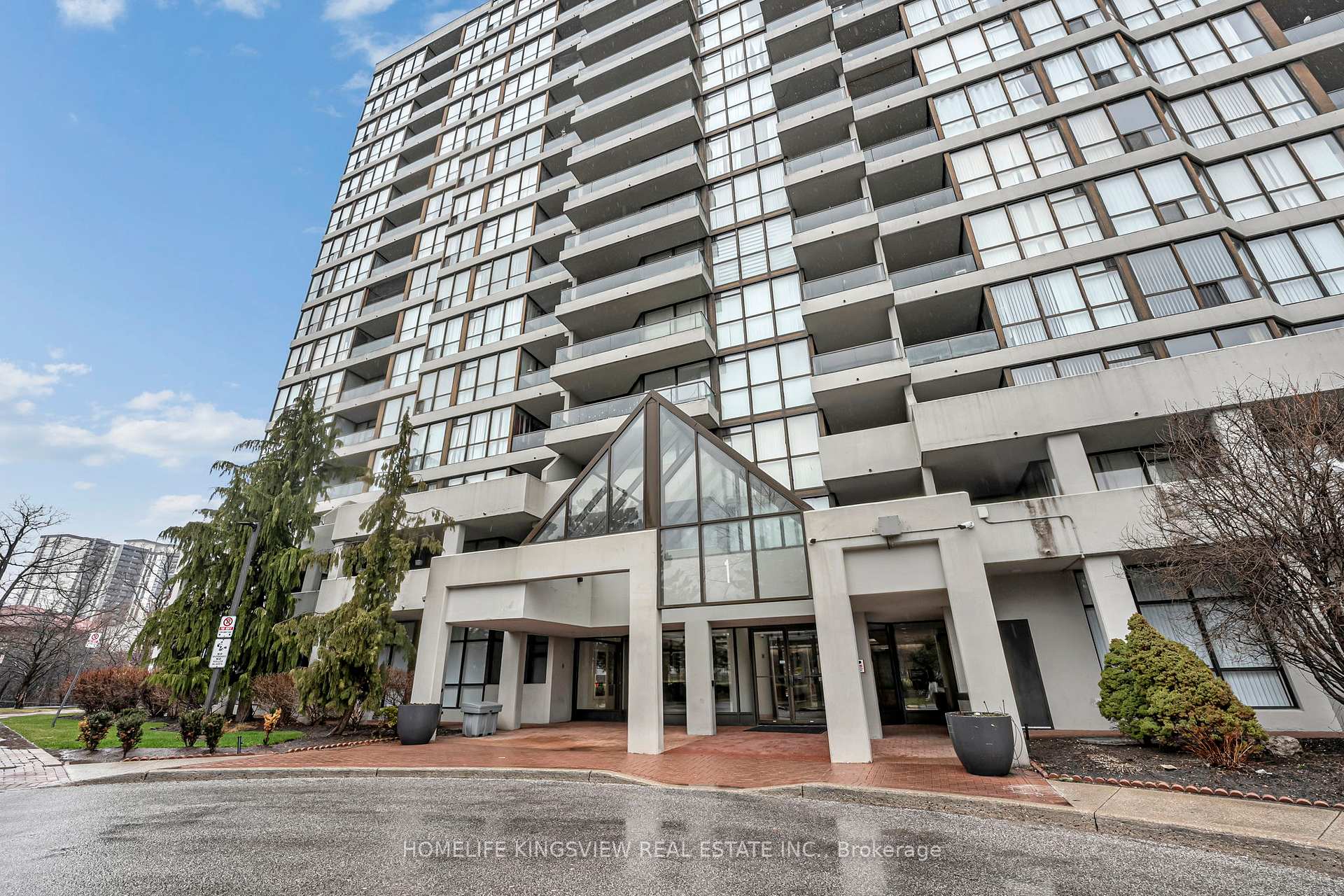 806 - 1 Rowntree Road Toronto Ontario Canada Sale residential   HomeLife Kingsview Real Estate Inc., Brokerage*