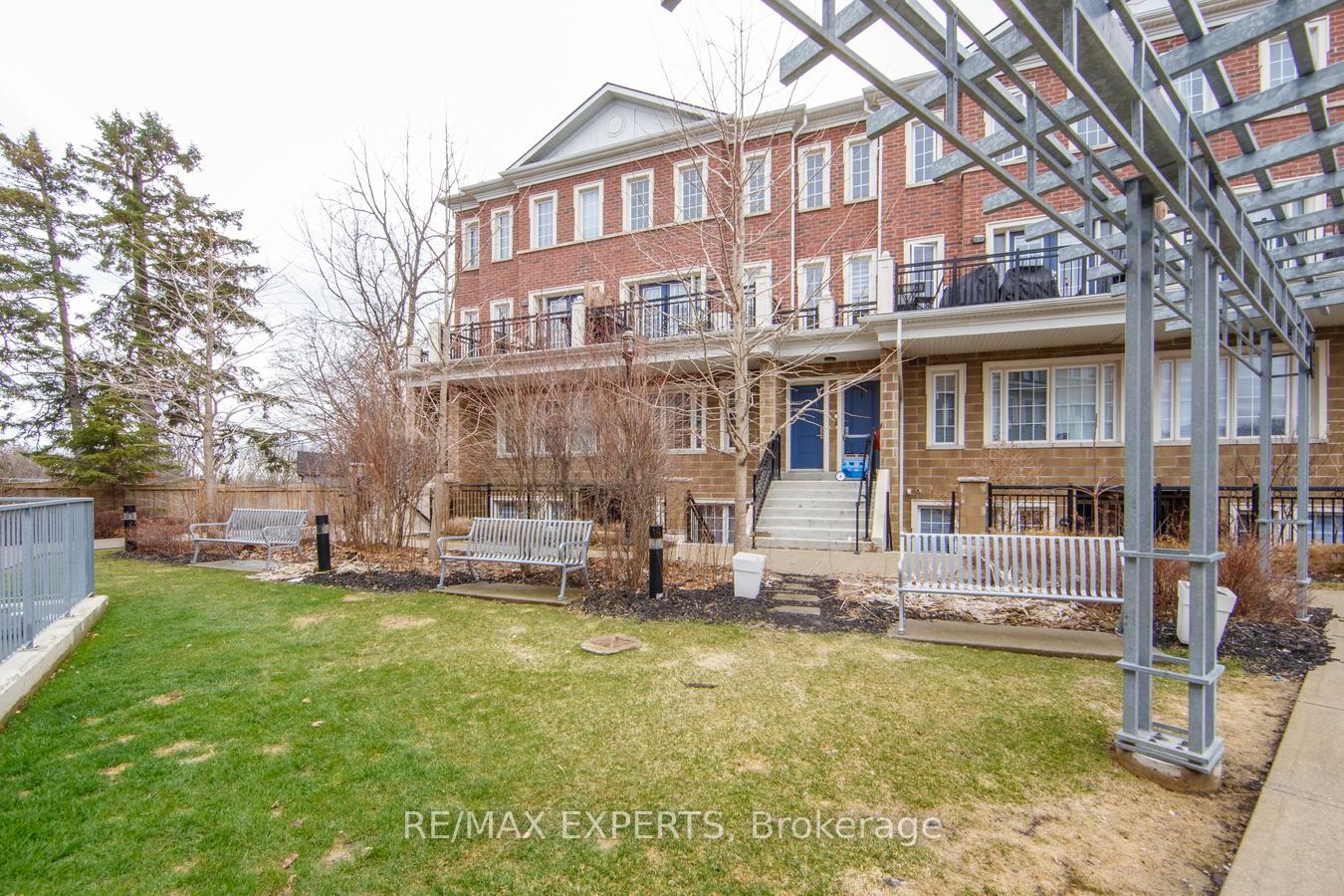 C03 - 26 Bruce Street Vaughan Ontario Canada Sale residential Francesco De Dominicis Re/Max Experts, Brokerage*