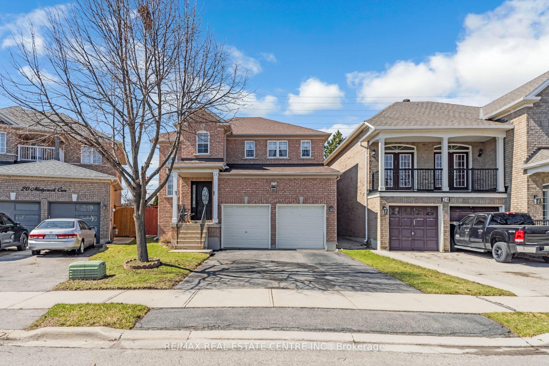 22 Mistycreek Crescent Brampton Ontario Canada Sale residential Dave Bassi RE/MAX Real Estate Centre Inc., Brokerage *