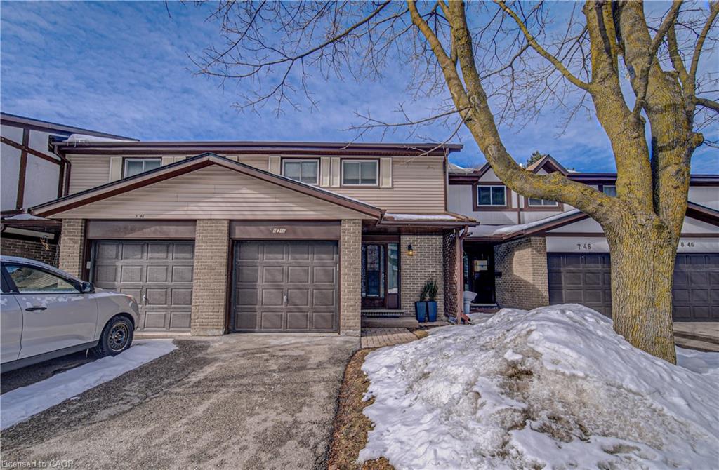 6 - 46 Cedarwoods Crescent Kitchener Ontario Canada Sale residential NICOLE POHL RE/MAX Twin City Realty Inc., Brokerage*
