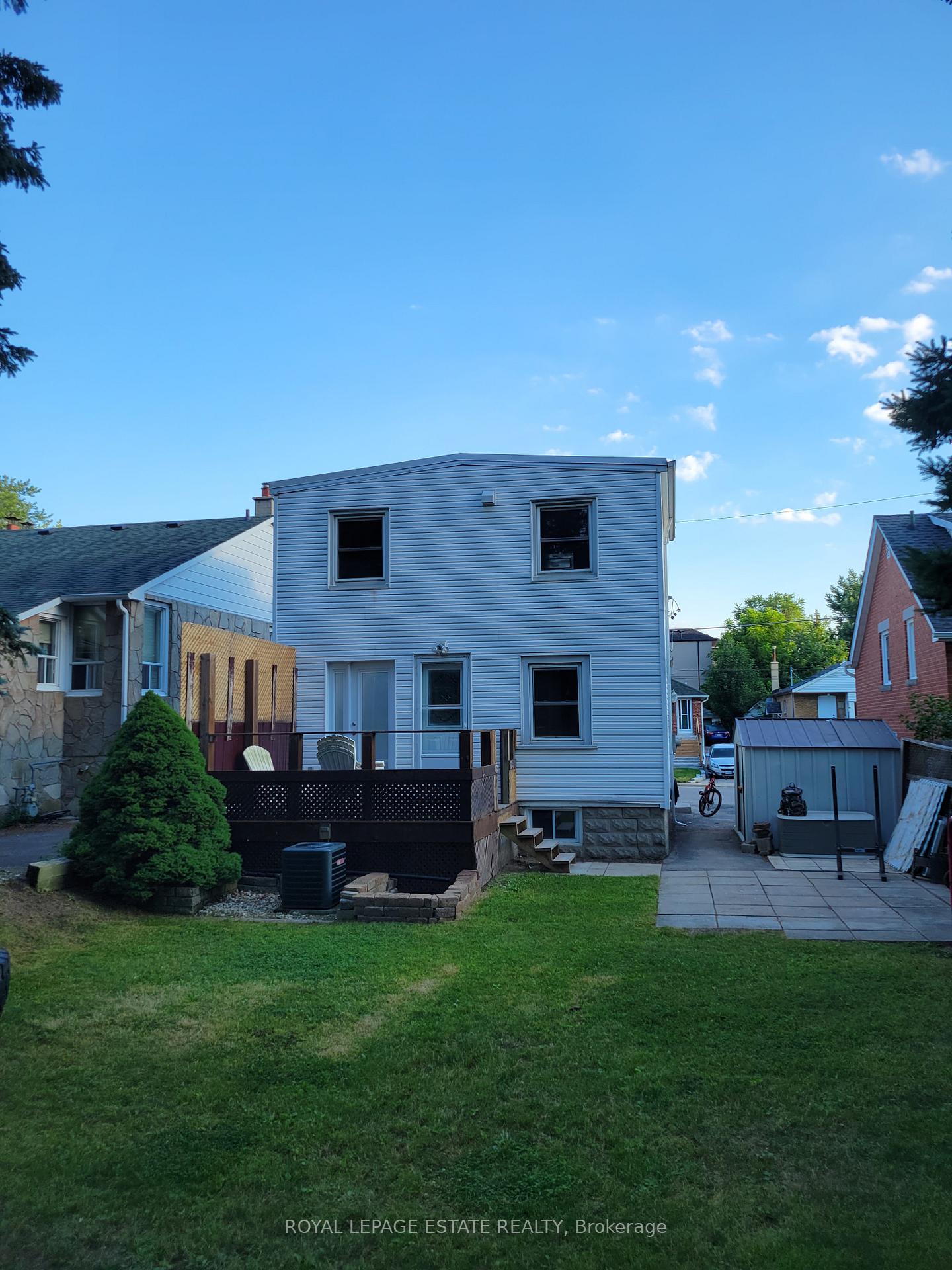 Upper - 13 Pinegrove Avenue Toronto Ontario Canada Rent residential Heather Mackenzie Skybound Realty, Brokerage 