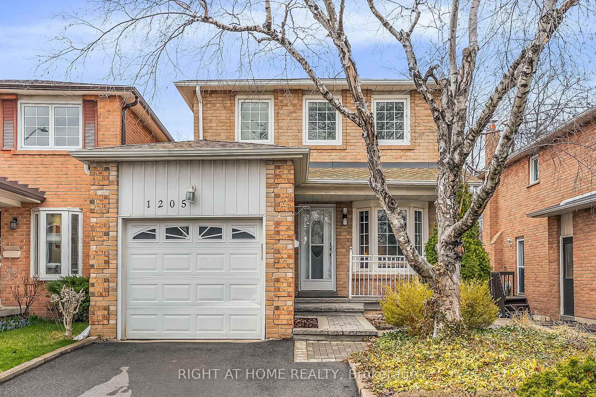 1205 Shagbark Crescent Mississauga Ontario Canada Rent residential Dee Paul Right at Home Realty, Brokerage*