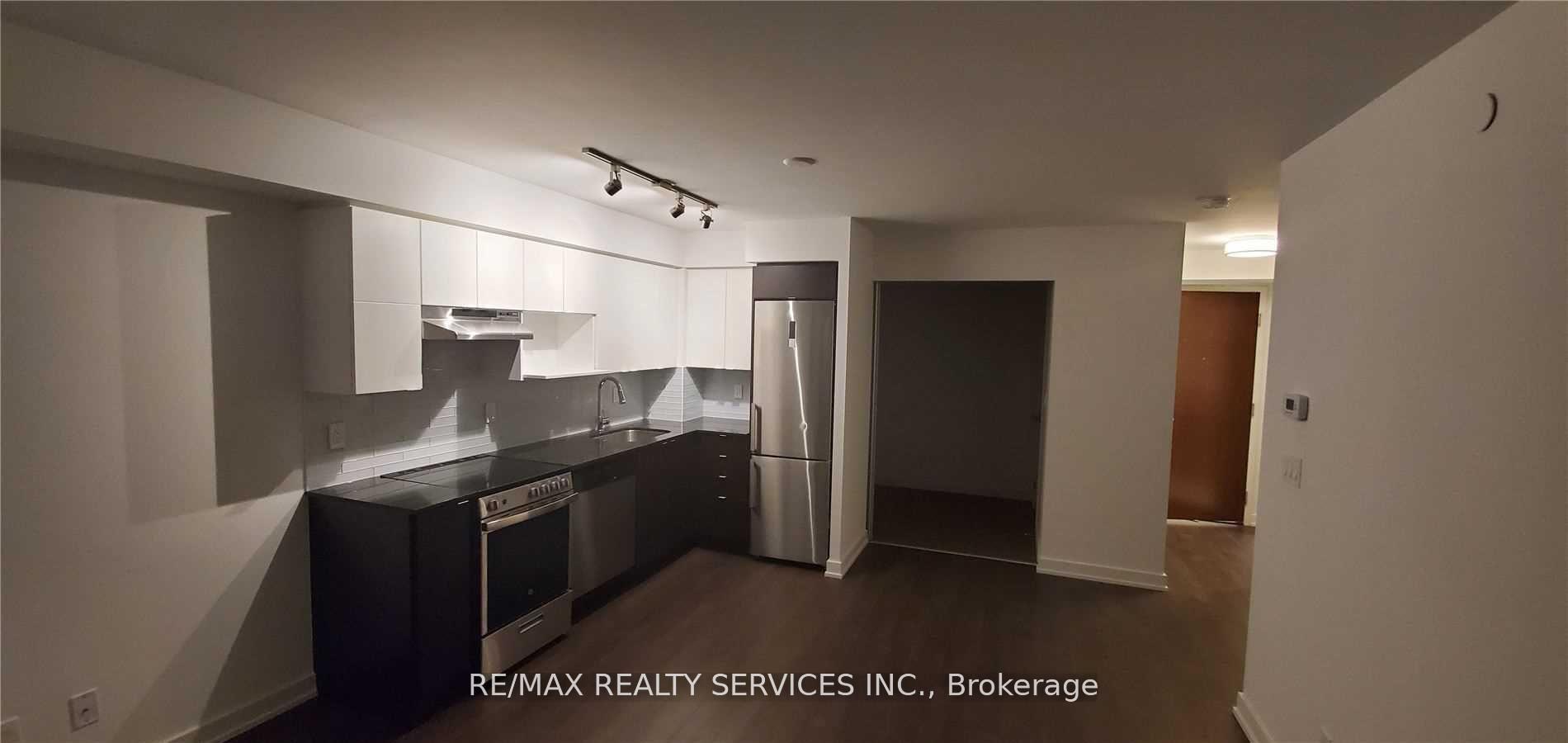 906 - 120 Varna Drive Toronto Ontario Canada Rent residential Marlene De Sousa RE/MAX Realty Services Inc., Brokerage*