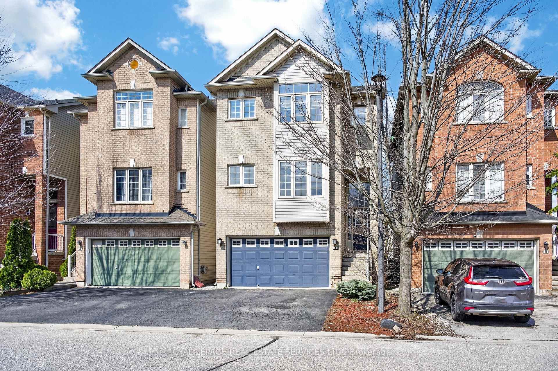 4 - 5090 Fairview Street Burlington Ontario Canada Rent residential   Royal LePage Real Estate Services Ltd., Brokerage