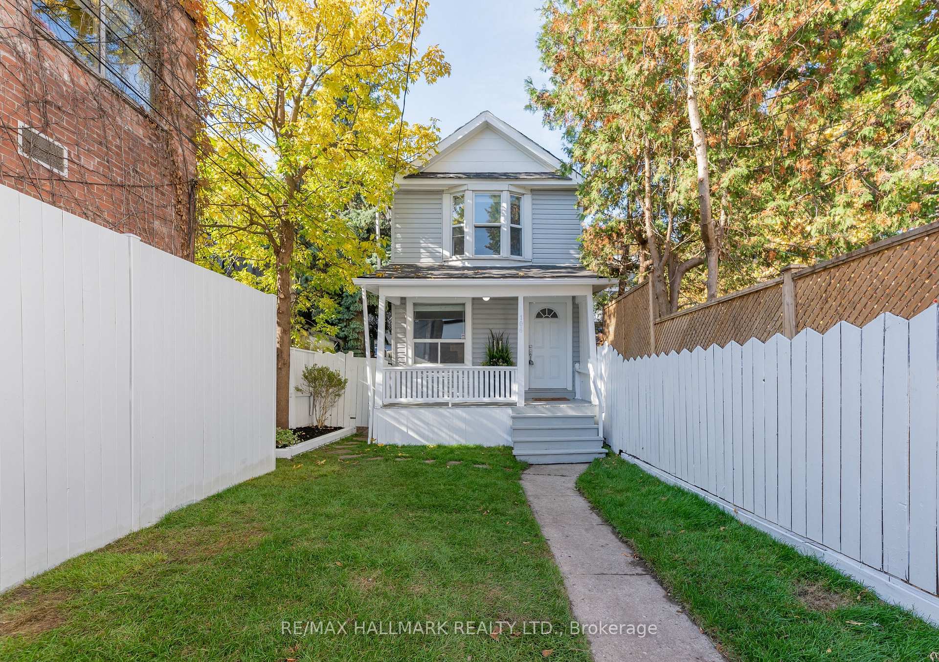 106 Willow Avenue Toronto Ontario Canada Rent residential Steffen Hugo Right at Home Realty, Brokerage*