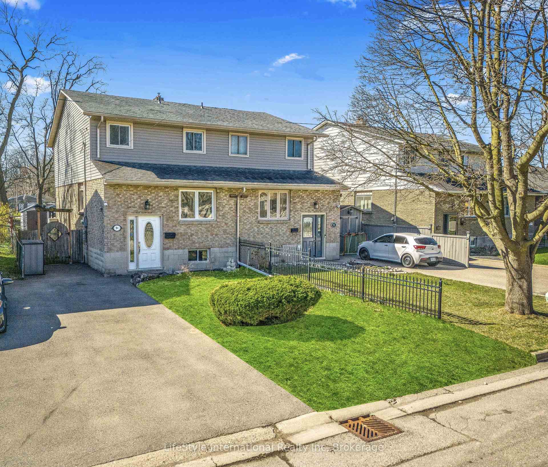 9 Hampton Street Brantford Ontario Canada Sale residential Shubham Sharma Lifestyle International Realty Inc., Brokerage