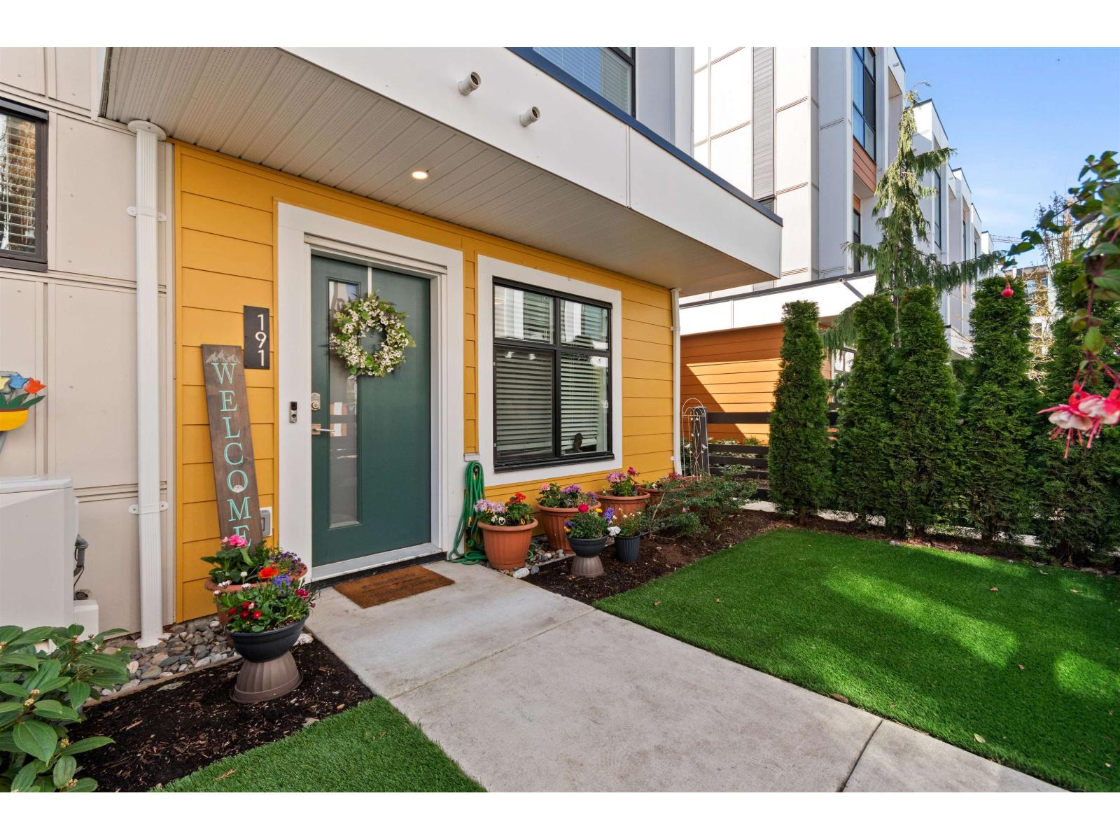 191 46150 THOMAS ROAD|Vedder Cro Chilliwack British Columbia Canada Sale residential Nadine Brunelle Pathway Executives Realty Inc.