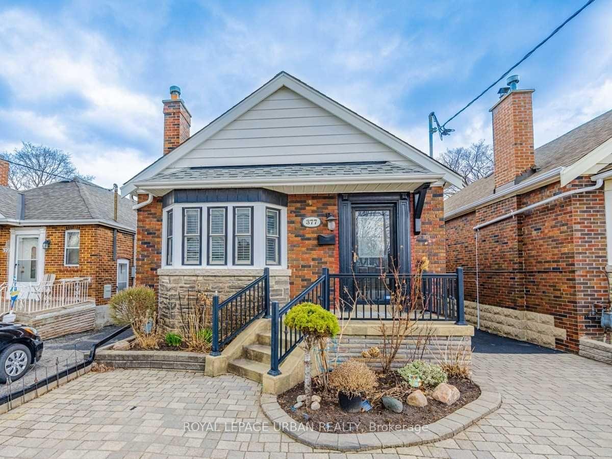 Bsmt - 377 Mortimer Avenue Toronto Ontario Canada Rent residential Melissa Lukanidis Royal LePage Urban Realty, Brokerage*