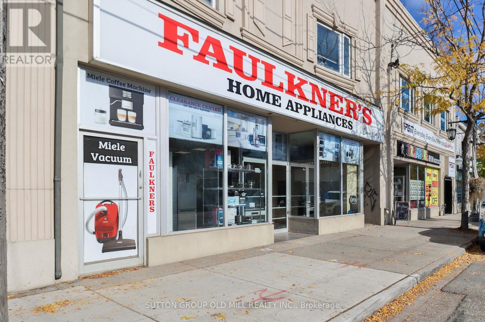 2882 Lake Shore Boulevard W Toronto Ontario Canada Sale commercial Johanna Weaver Sutton Group Old Mill Realty Inc., Brokerage *