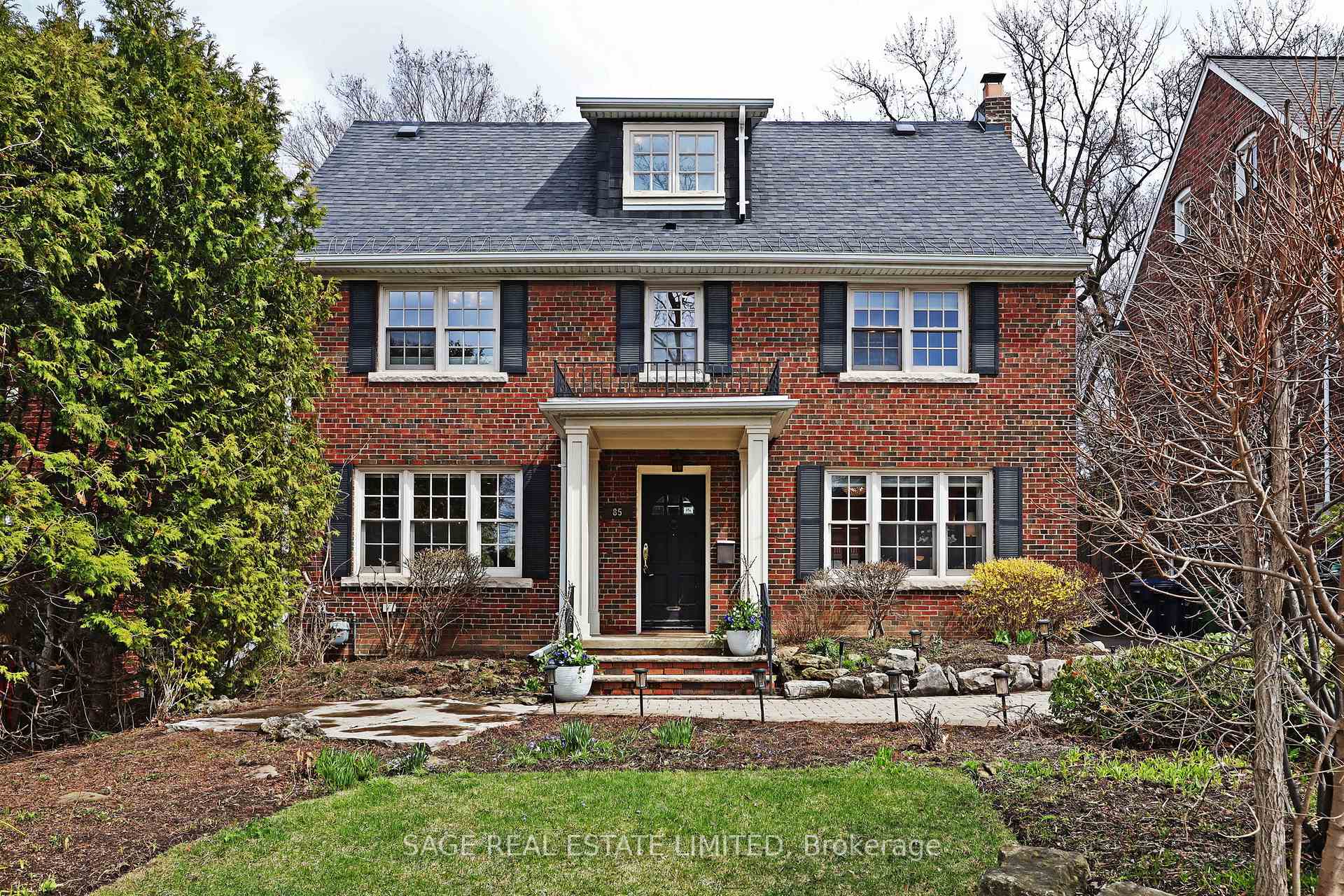 85 Weybourne Crescent Toronto Ontario Canada Sale residential Kathy Markoff Right at Home Realty, Brokerage*