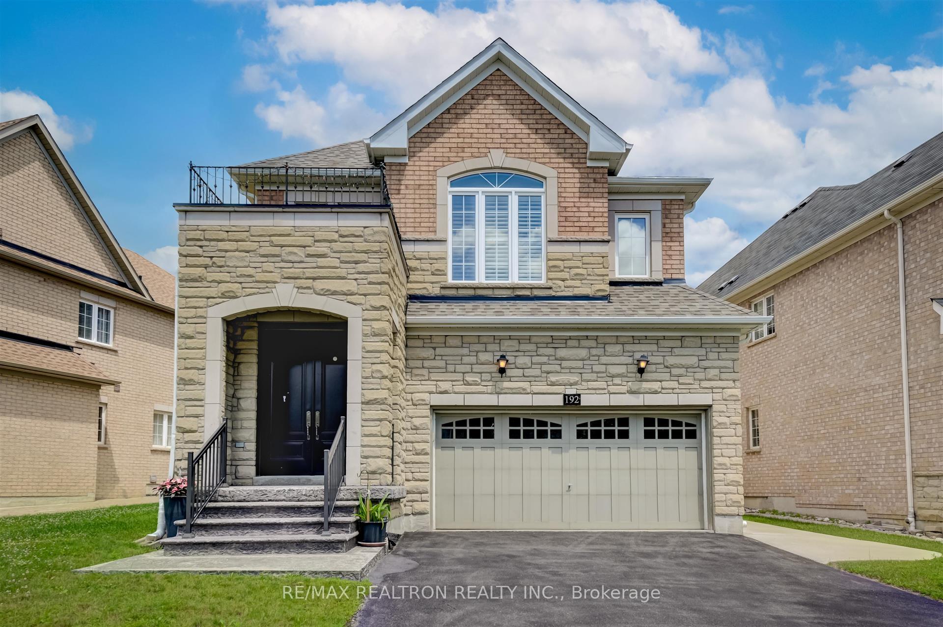192 Israel Zilber Drive Vaughan Ontario Canada Sale residential Al & Peggy Cunningham Re/Max Experts, Brokerage*
