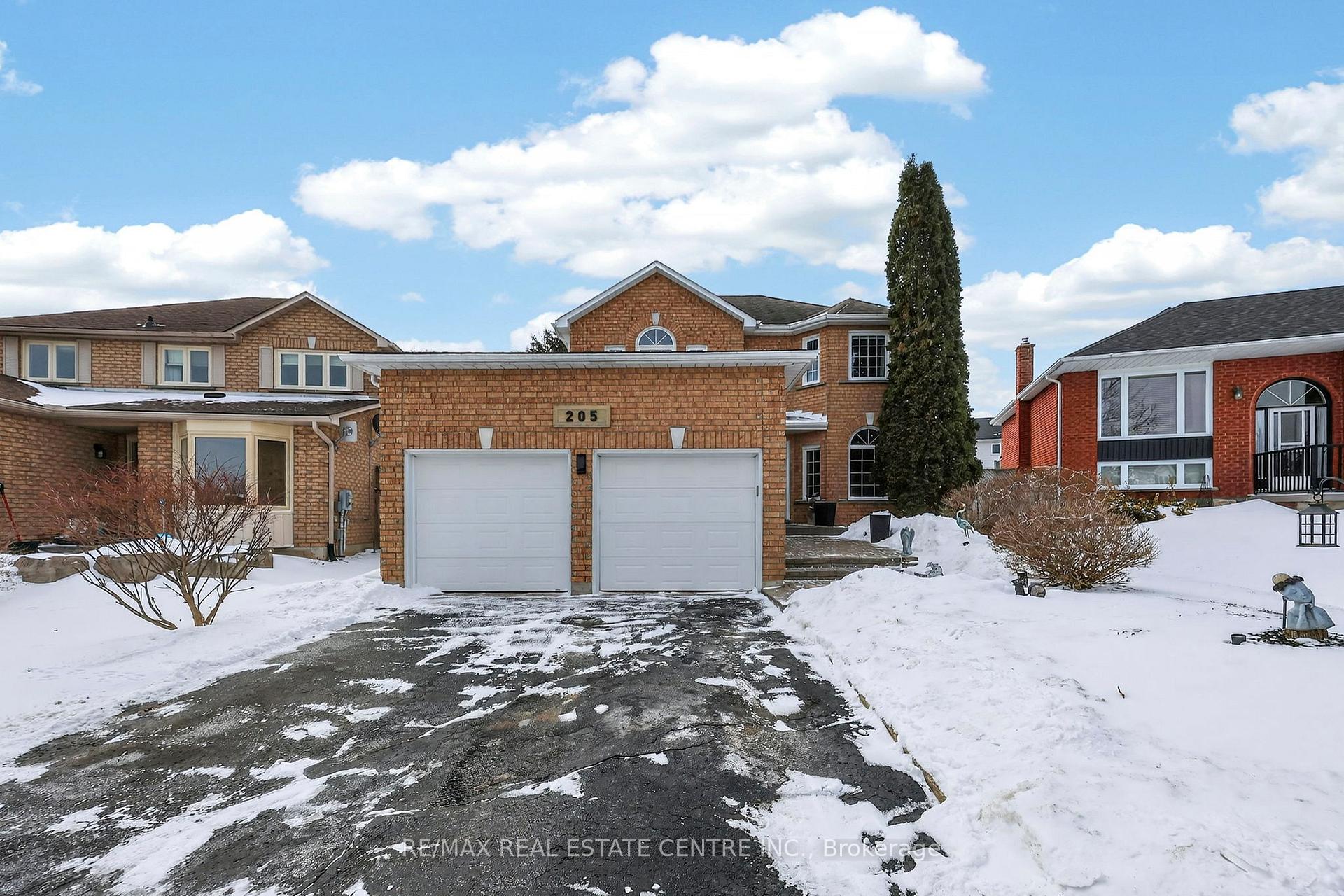 205 Walsh Crescent Orangeville Ontario Canada Sold residential Sundeep Babbar Royal Lepage Certified Realty, Brokerage*