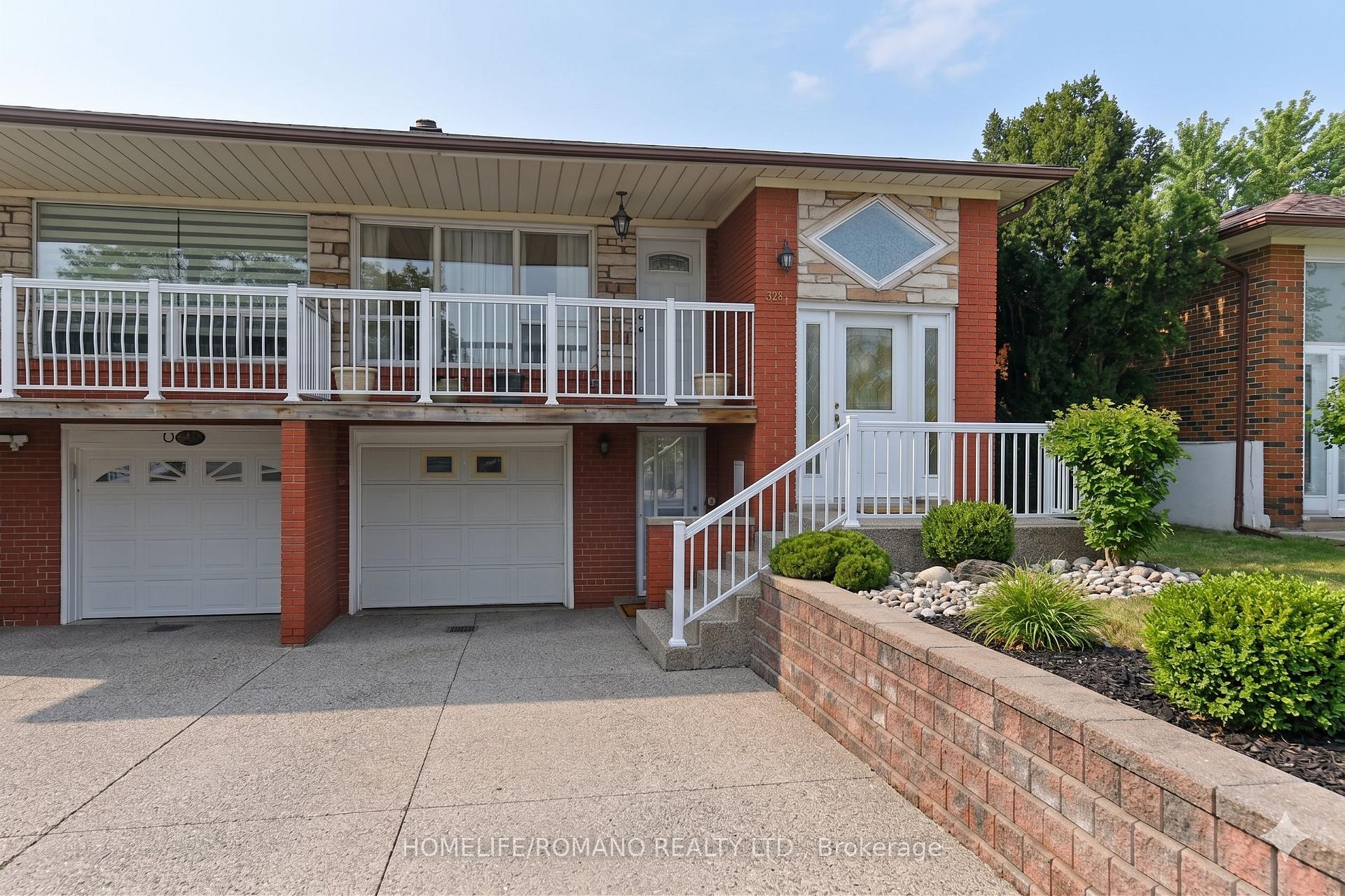 58 Hisey Crescent Toronto Ontario Canada Sale residential MNG Team HomeLife/ROMANO Realty Ltd., Brokerage