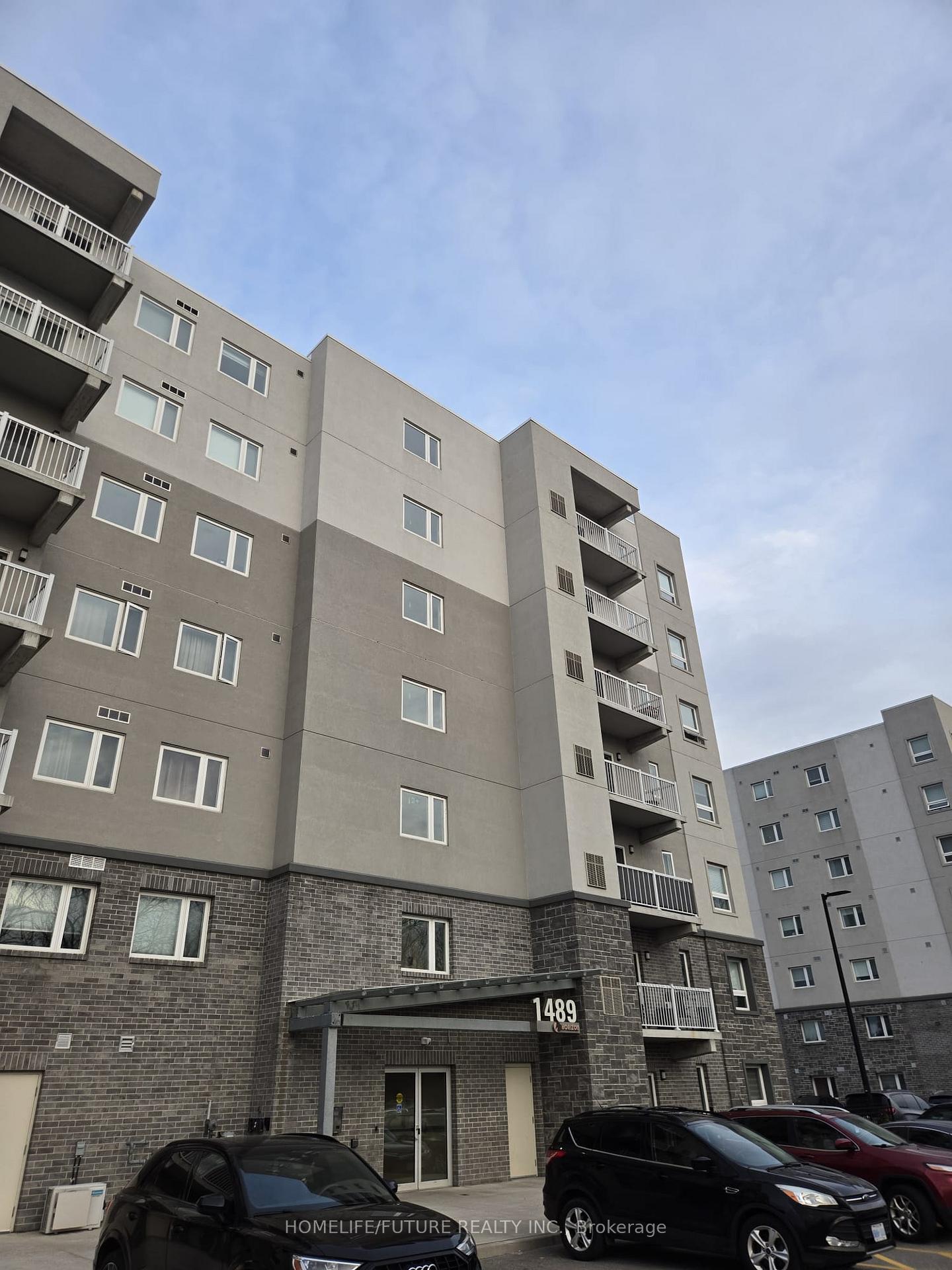 519 - 1489 Banwell Road Windsor Ontario Canada Sale residential Siva Shanmuganathan HomeLife/Future Realty Inc., Brokerage*