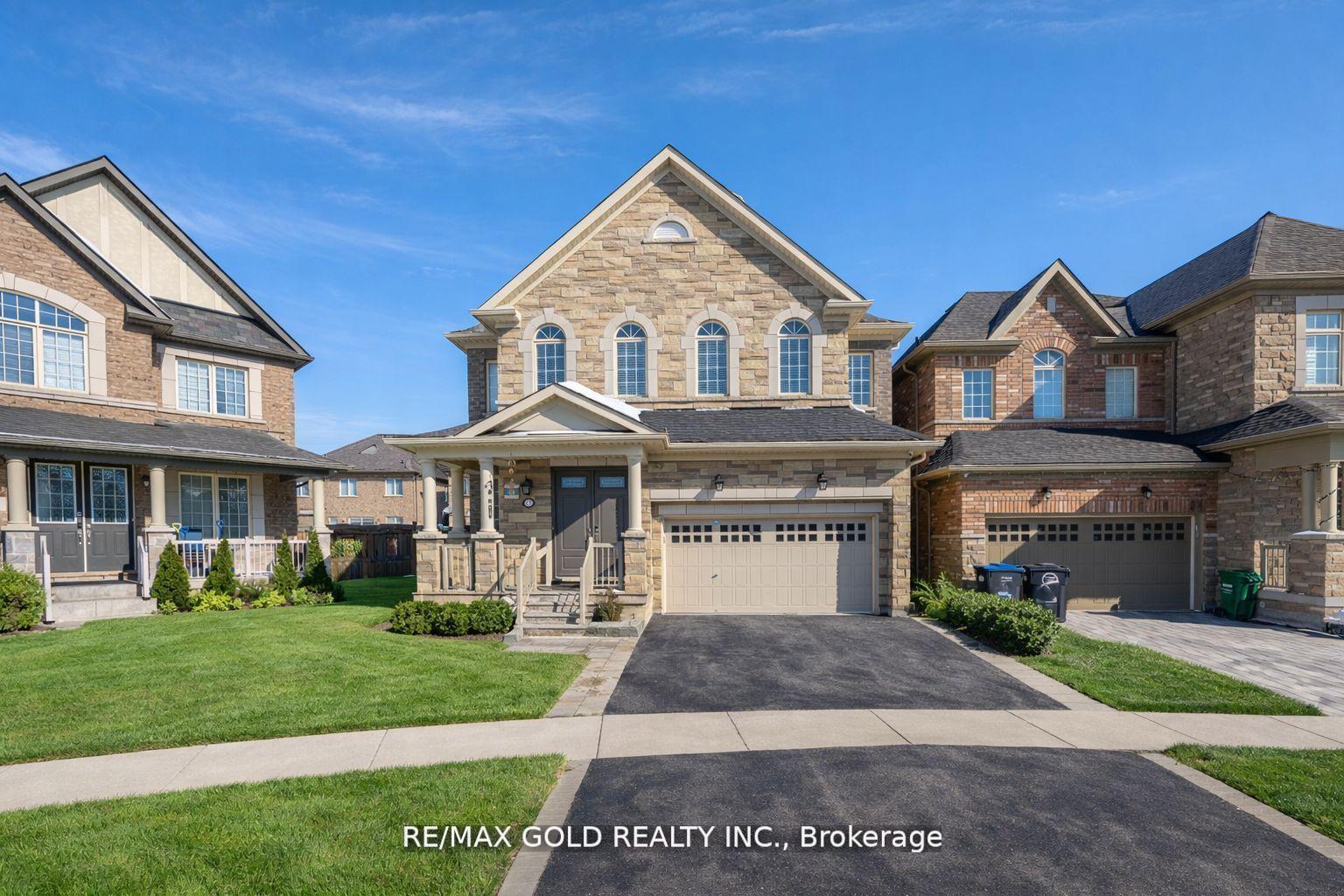 10 Spokanne Street Brampton Ontario Canada Sale residential Rashminder Chadha RE/MAX Gold Realty Inc., Brokerage*