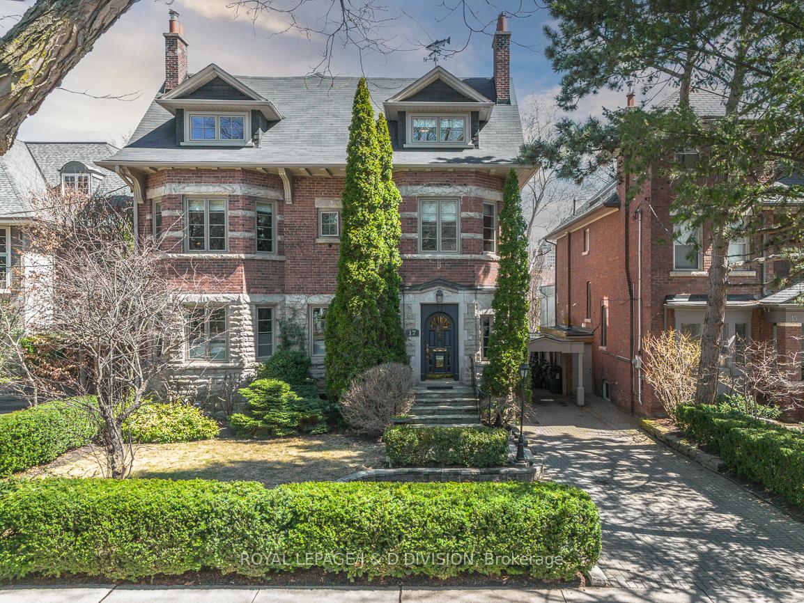 17 Parkwood Avenue Toronto Ontario Canada Sale residential Douglas Hart Bosley Real Estate Ltd., Brokerage *