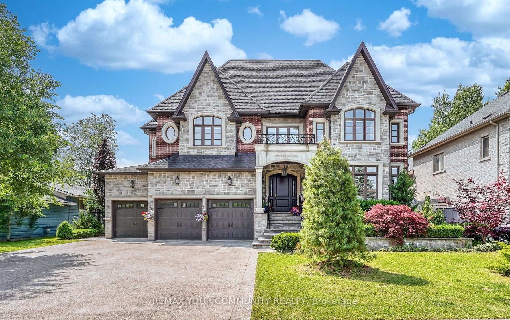 173 Lakeland Crescent Richmond Hill Ontario Canada Sale residential Manuela Lovasz Brokerage Information: Not available, please contact website owner