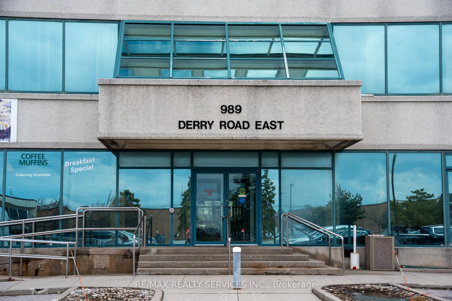 303 - 989 Derry Road Mississauga Ontario Canada Lease commercial CJ Singh RE/MAX Realty Services Inc., Brokerage*