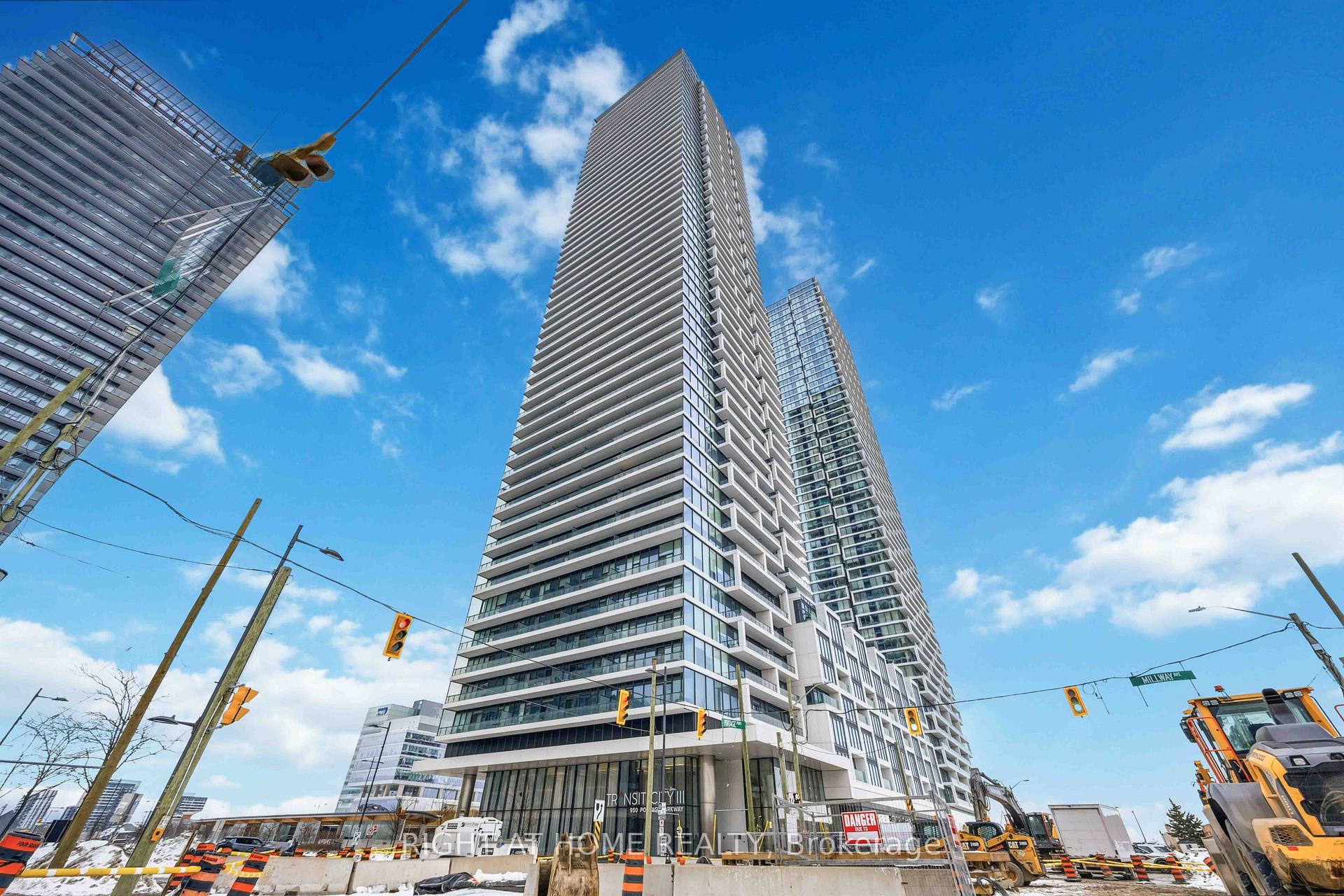 307 - 950 Portage Parkway Vaughan Ontario Canada Sale residential Viktoria Levieva Right at Home Realty, Brokerage*