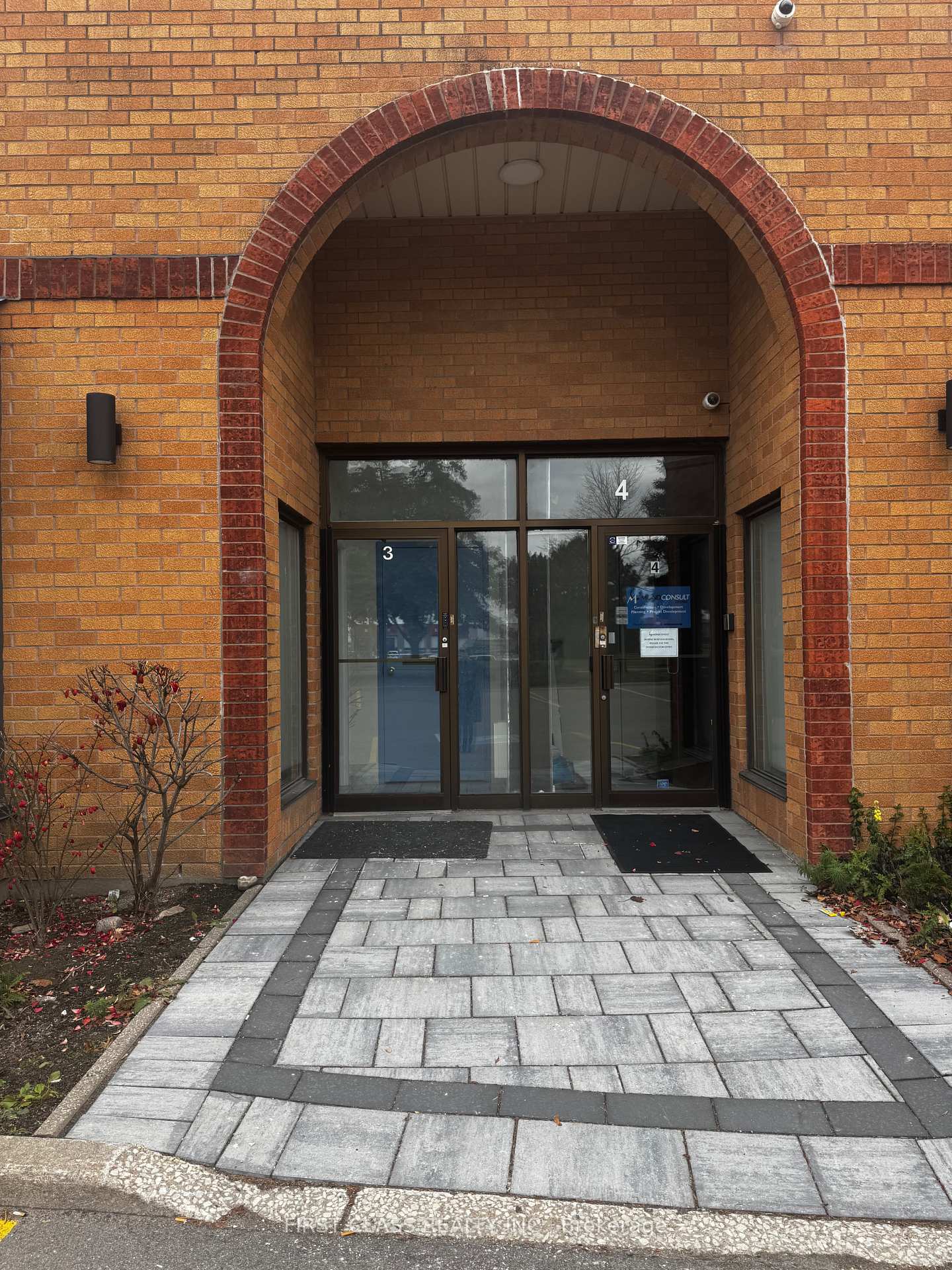 Unit 3A - 400 Creditstone Road Vaughan Ontario Canada Lease commercial AMIT TALREJA RE/MAX All-Stars Realty Inc., Brokerage *