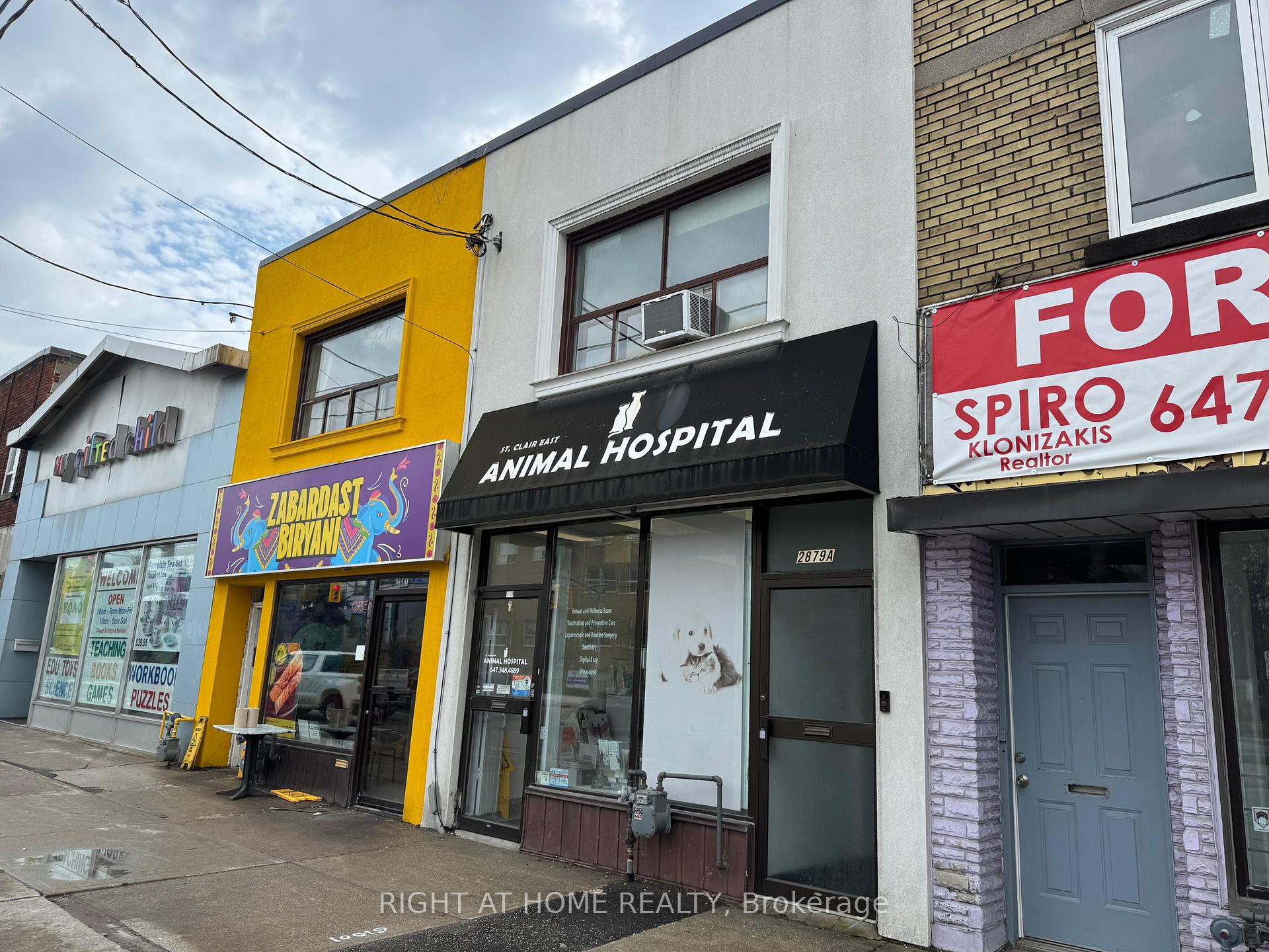 2nd Floor - 2879 St Clair Avenue E Toronto Ontario Canada Rent residential Stephanie Easton Right at Home Realty, Brokerage*