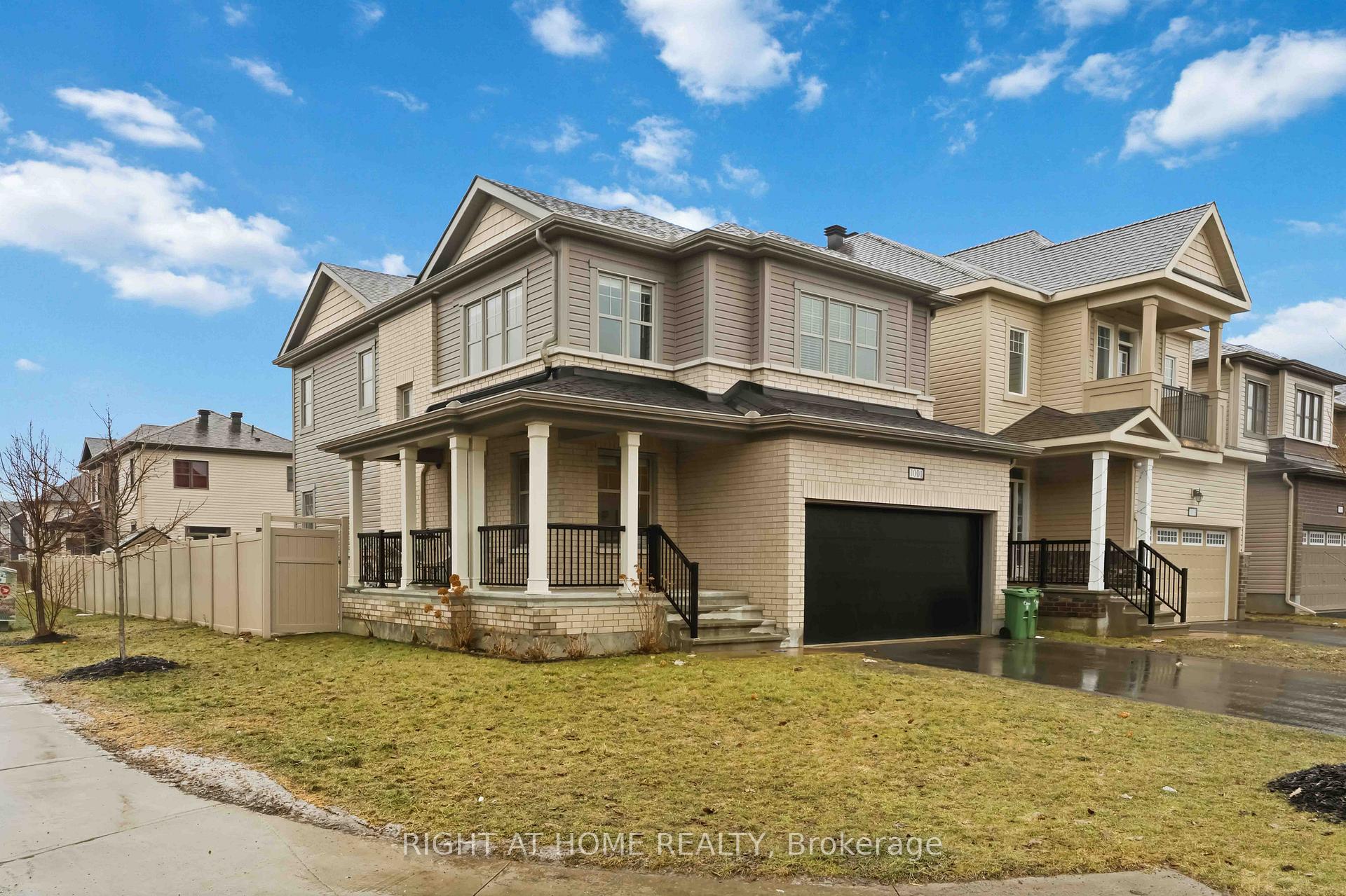 1001 Rue Du Manege Street Ottawa Ontario Canada Sale residential Hesam Azimi Right at Home Realty, Brokerage*